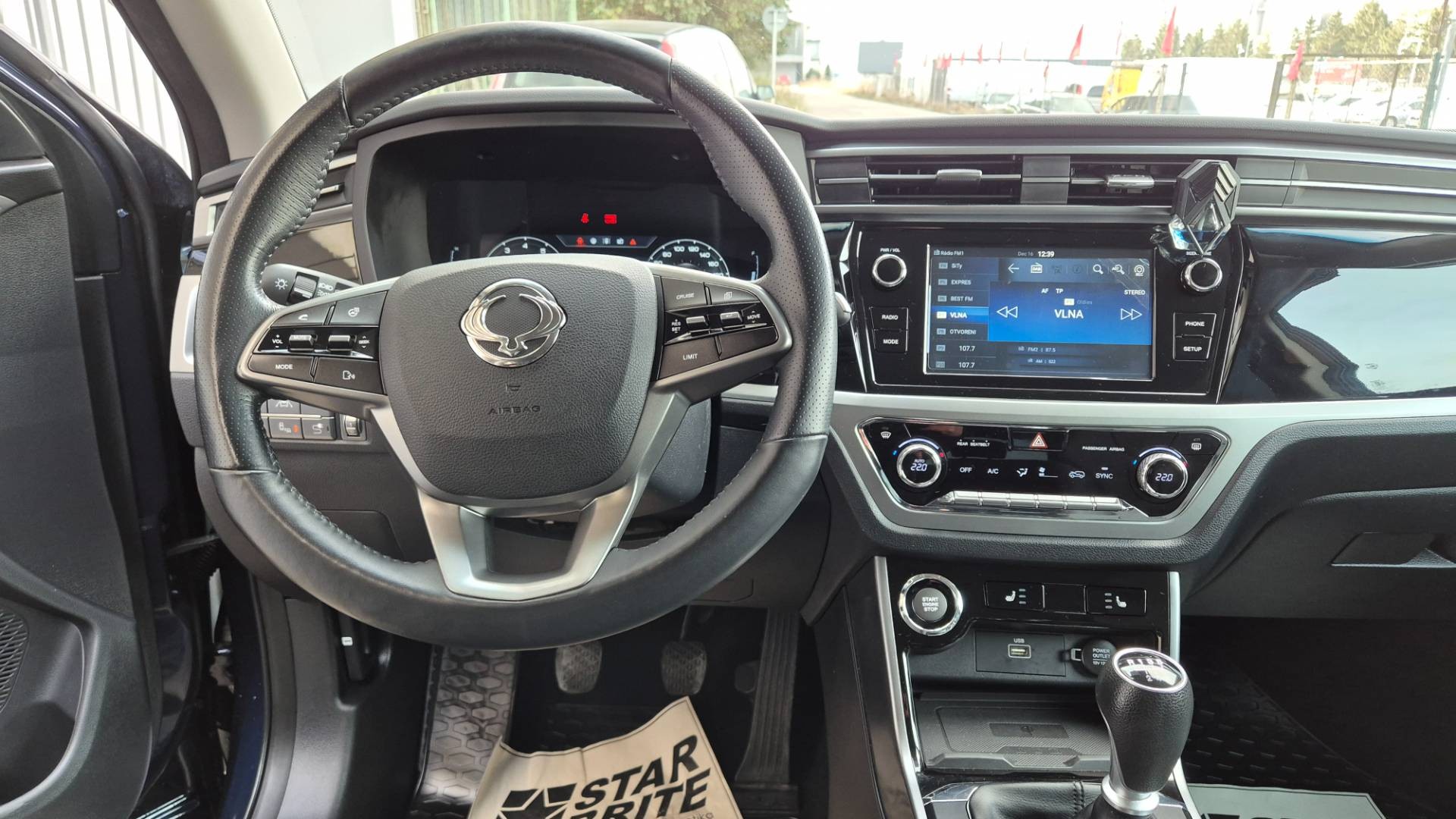 SsangYong Korando 1.5 Turbo e-XGI 163k Style – Obrázok 28