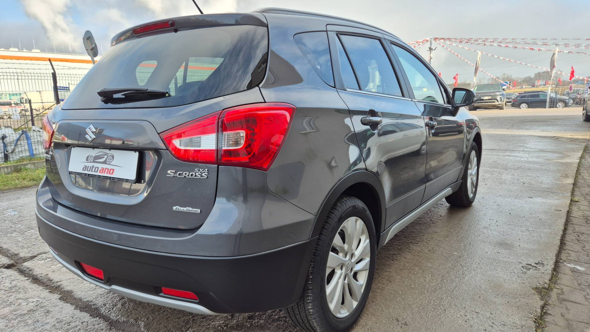 Suzuki SX4 S-Cross 1.4 BoosterJet Elegance 4WD – Obrázok 51