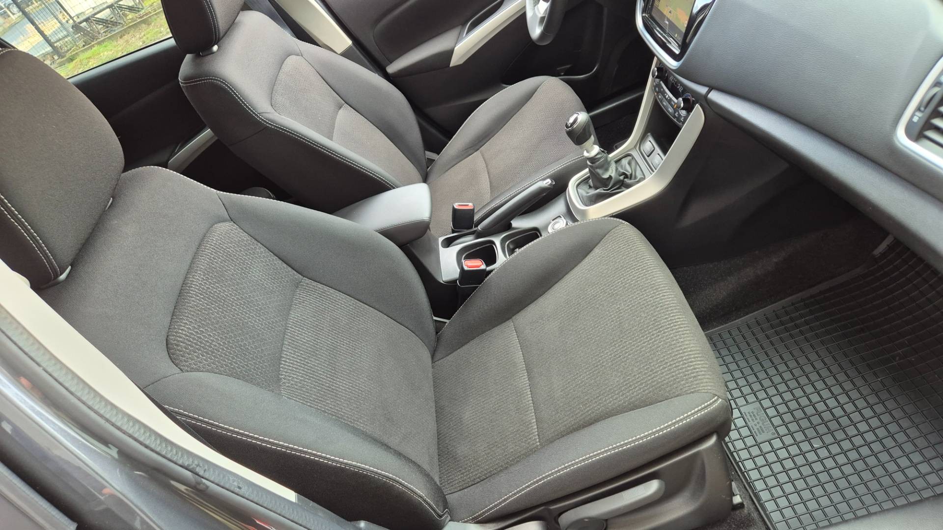 Suzuki SX4 S-Cross 1.4 BoosterJet Elegance 4WD – Obrázok 21