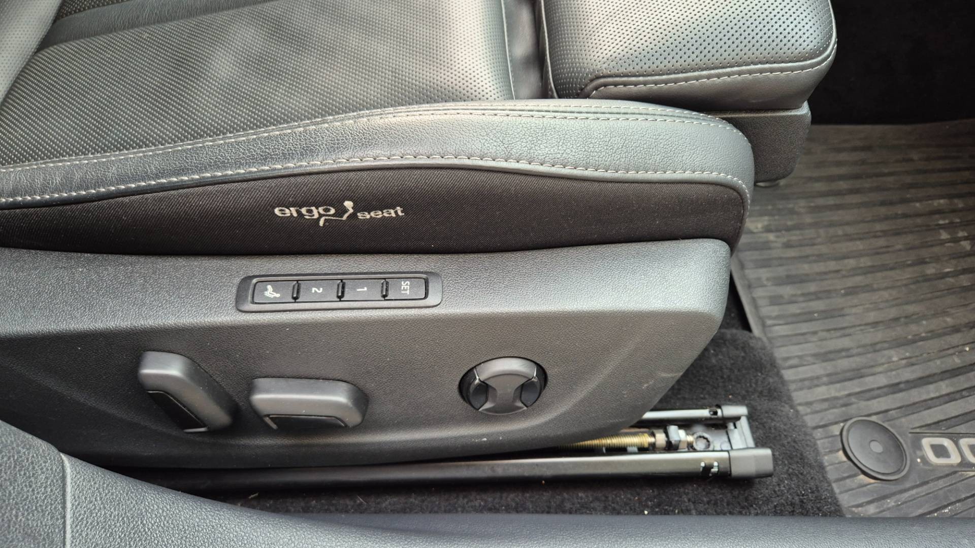 Škoda Octavia Combi 2.0 TDI SCR Style DSG – Obrázok 31