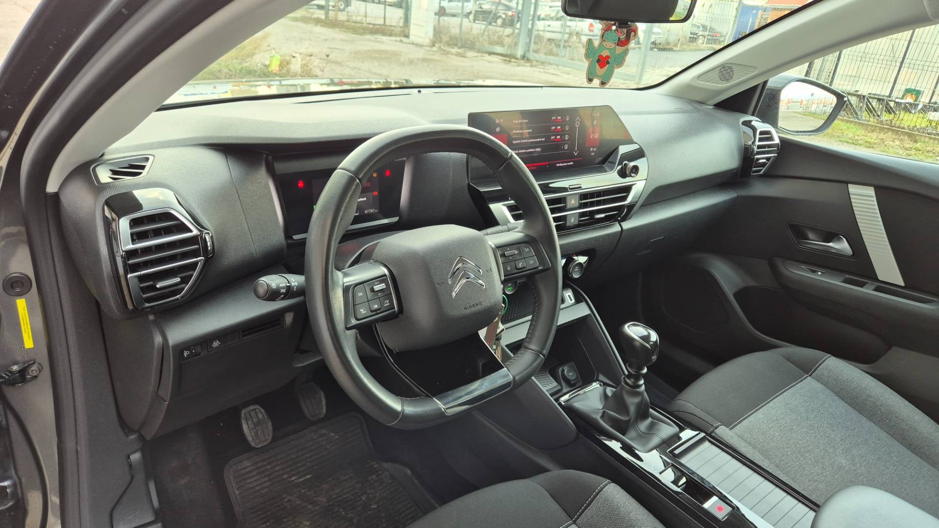 Citroën C4 PureTech 100 S&S Feel – Obrázok 23