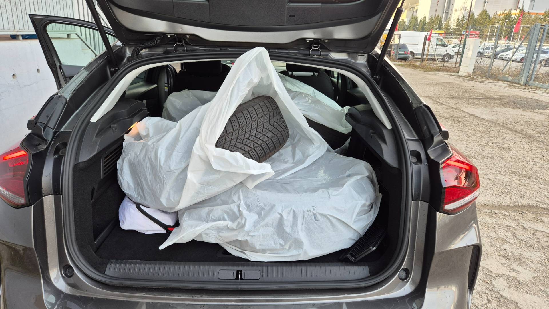 Citroën C4 PureTech 100 S&S Feel – Obrázok 17