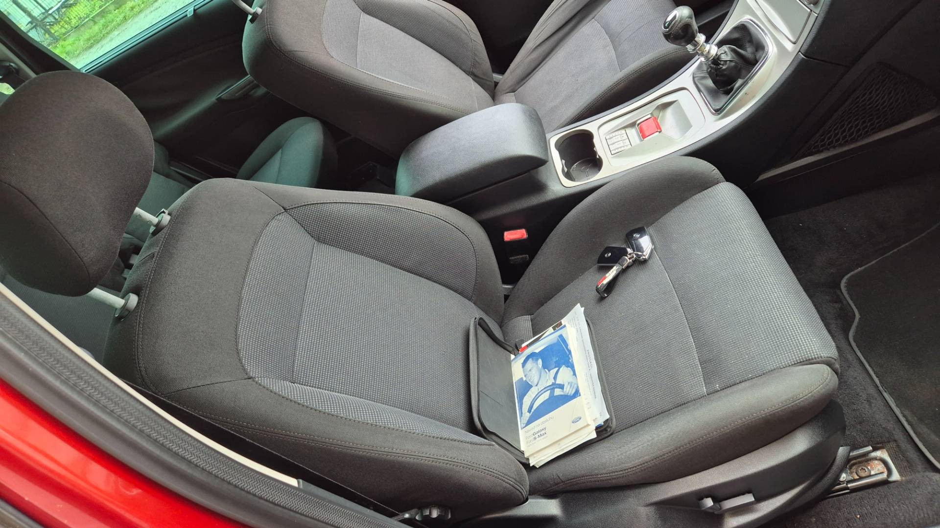 Ford S-Max 2.0 TDCi Titanium 7m – Obrázok 19