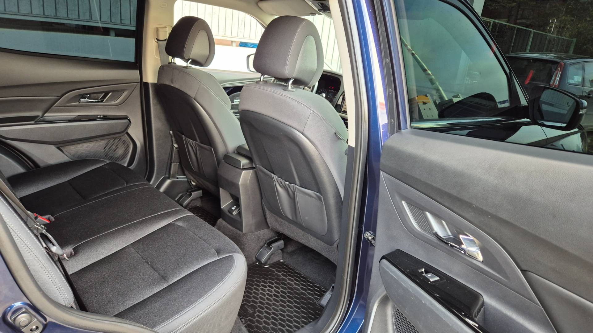 SsangYong Korando 1.5 Turbo e-XGI 163k Style – Obrázok 34