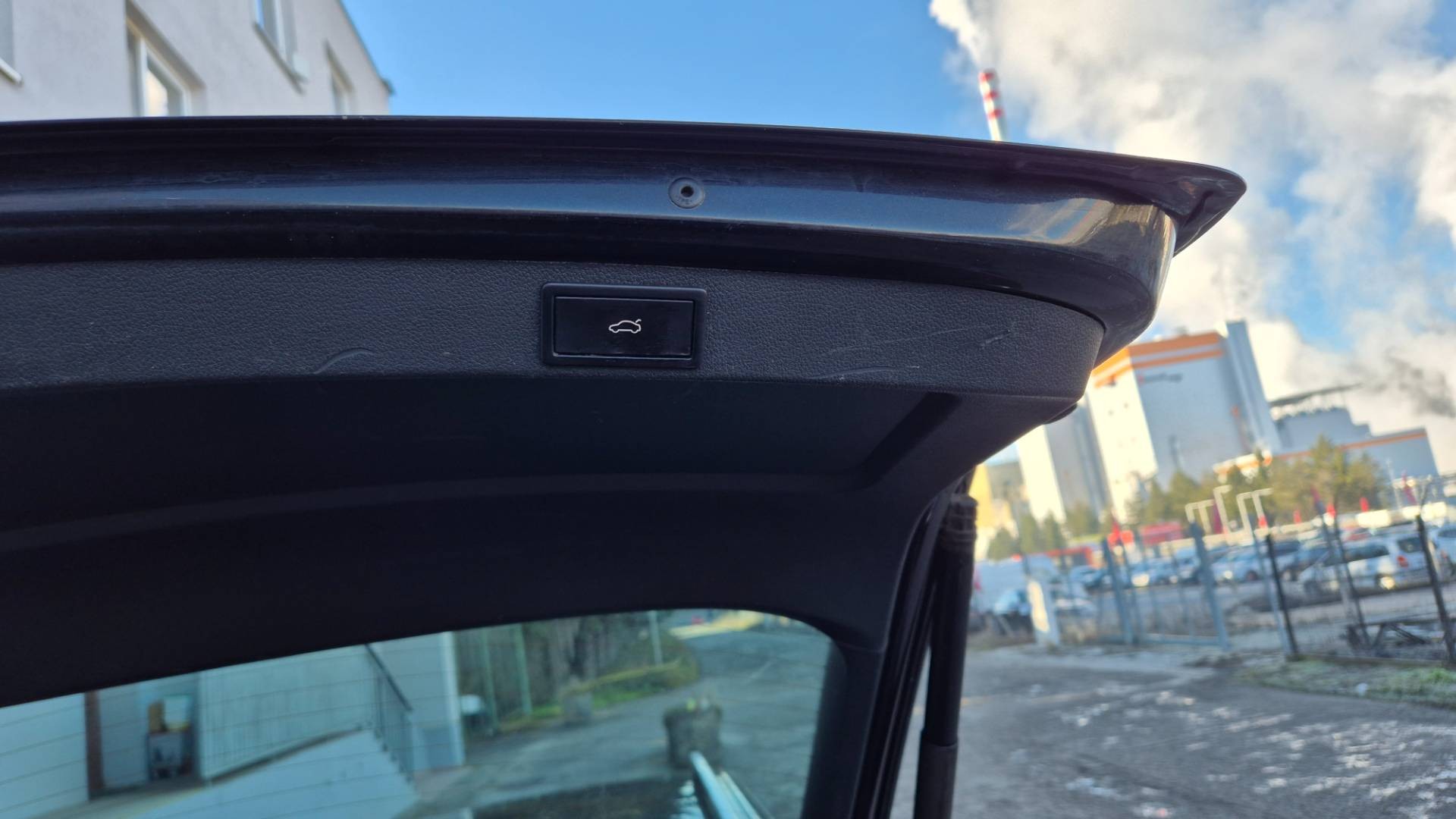 Škoda Octavia Combi 2.0 TDI Elegance/Style DSG – Obrázok 9