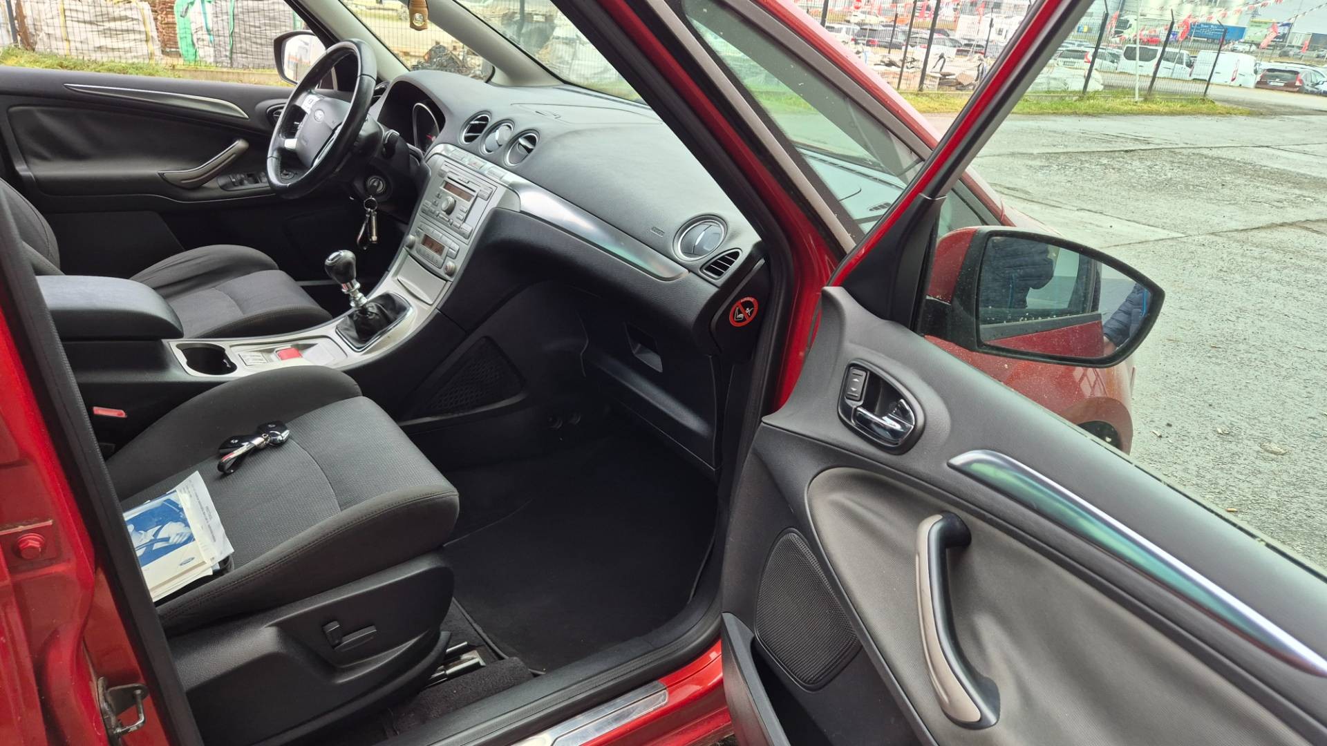 Ford S-Max 2.0 TDCi Titanium 7m – Obrázok 18