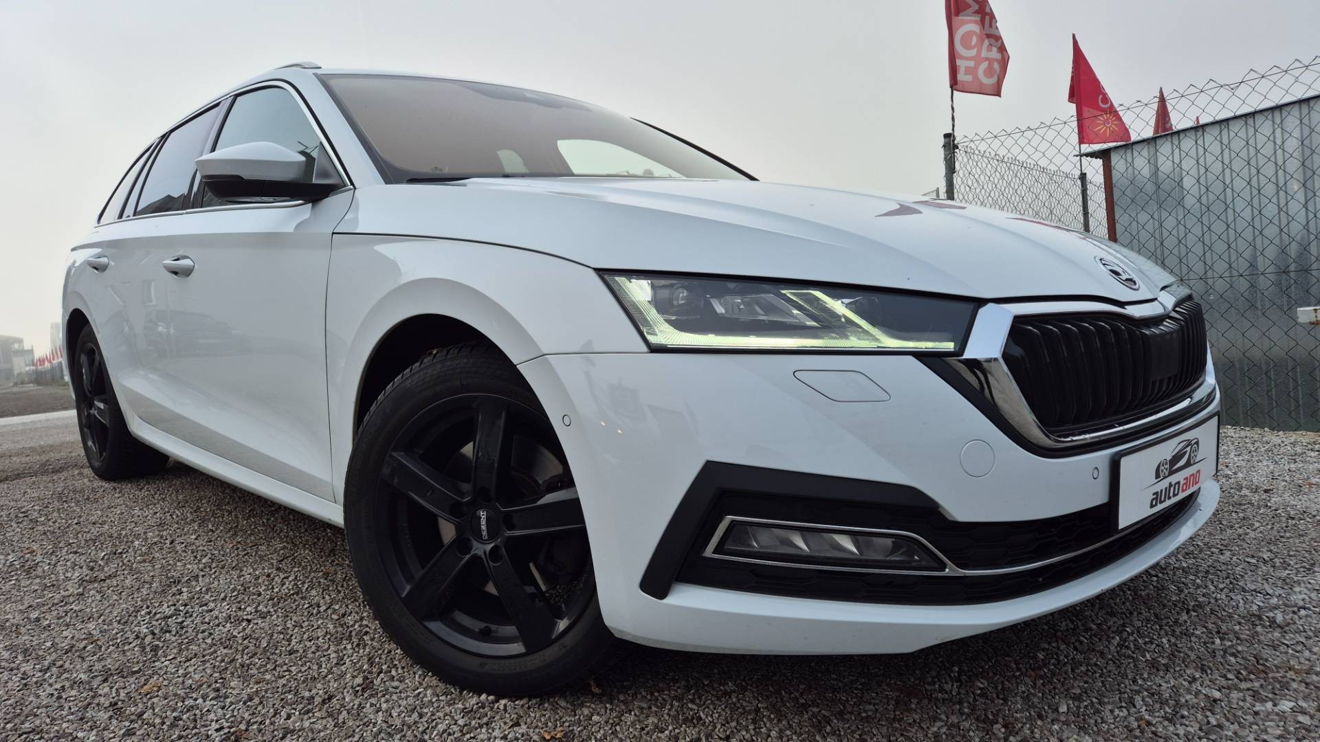 Škoda Octavia Combi 2.0 TDI SCR Style DSG – Obrázok 5