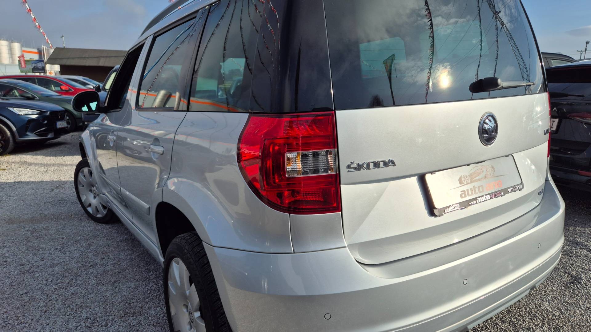 Škoda Yeti 1.4 TSI Edition 4x4 – Obrázok 20