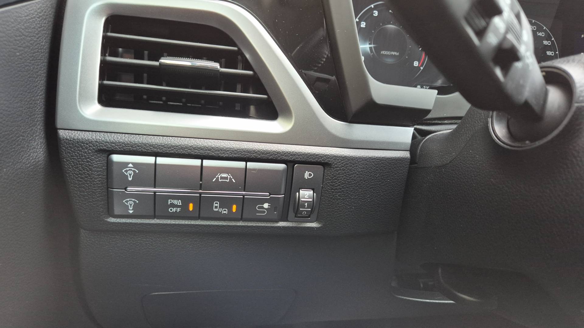 SsangYong Korando 1.5 Turbo e-XGI 163k Style – Obrázok 45