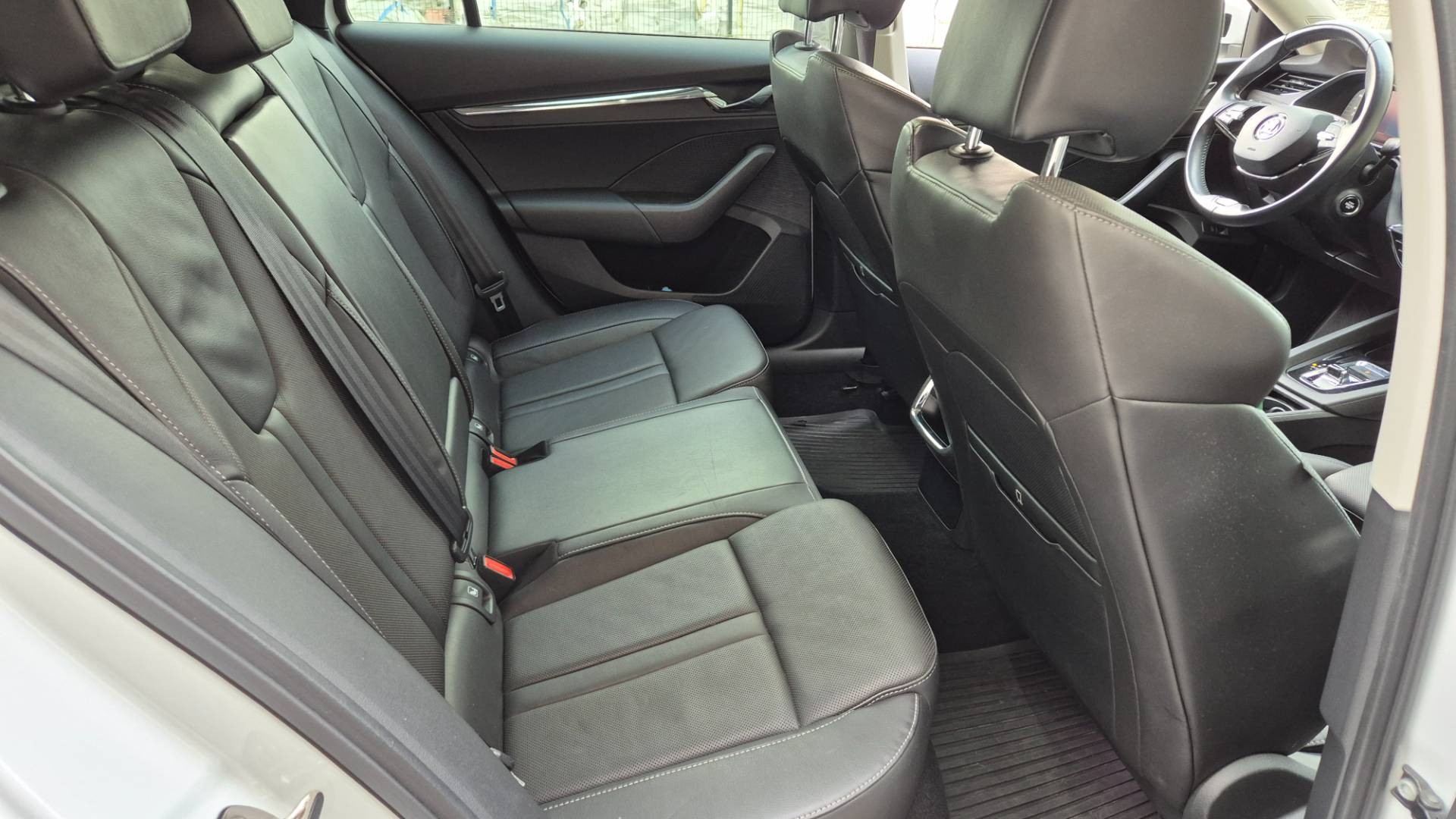 Škoda Octavia Combi 2.0 TDI SCR Style DSG – Obrázok 28