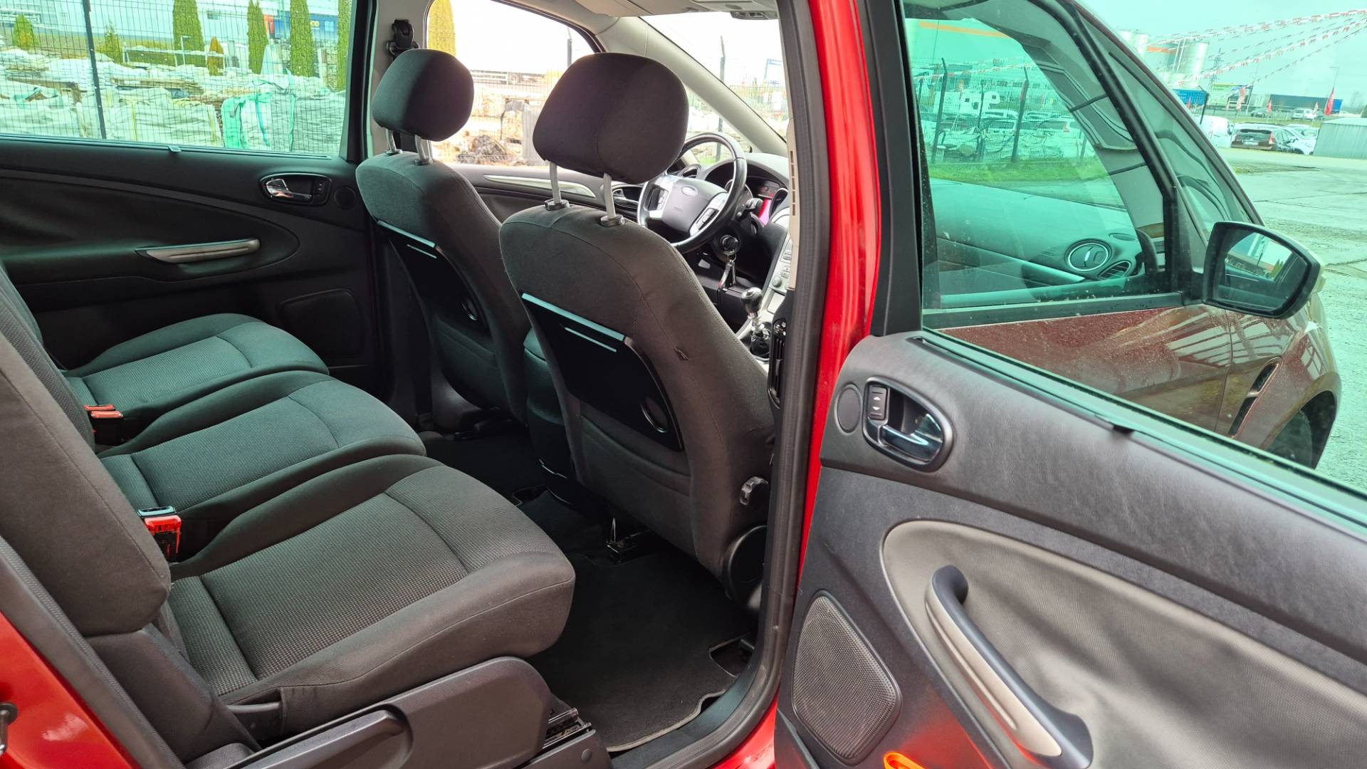 Ford S-Max 2.0 TDCi Titanium 7m – Obrázok 16