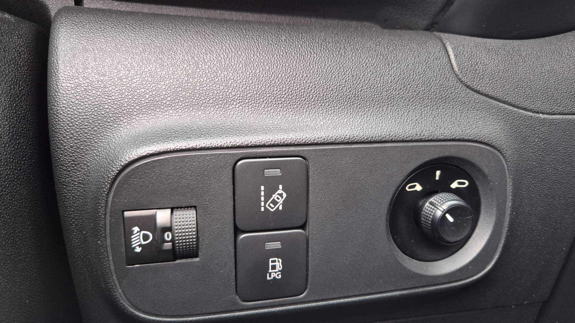 Citroën C3 PureTech 82 LPG Feel – Obrázok 26