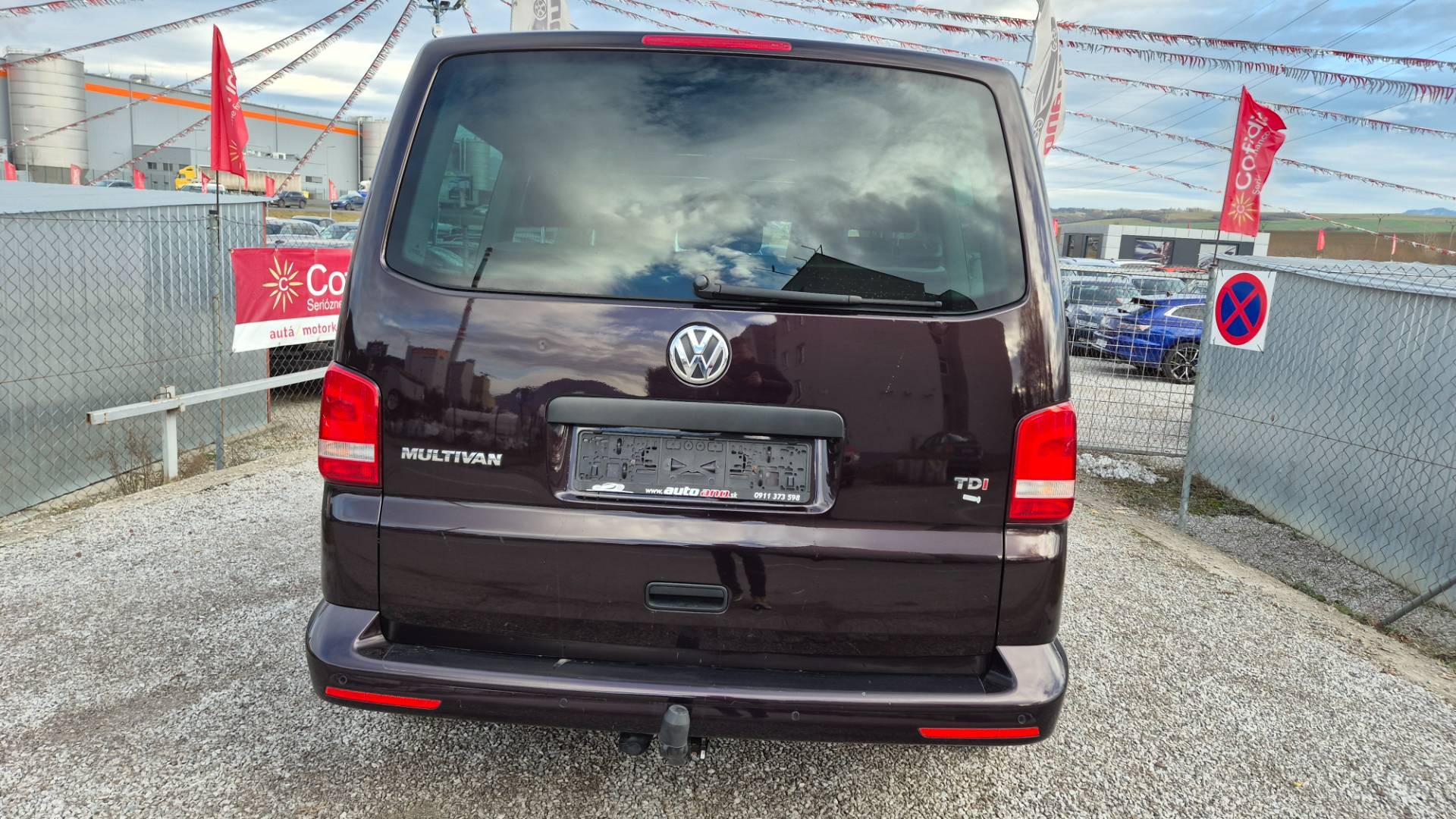 Volkswagen Multivan 2.0 TDI 140k Startline DSG – Obrázok 12