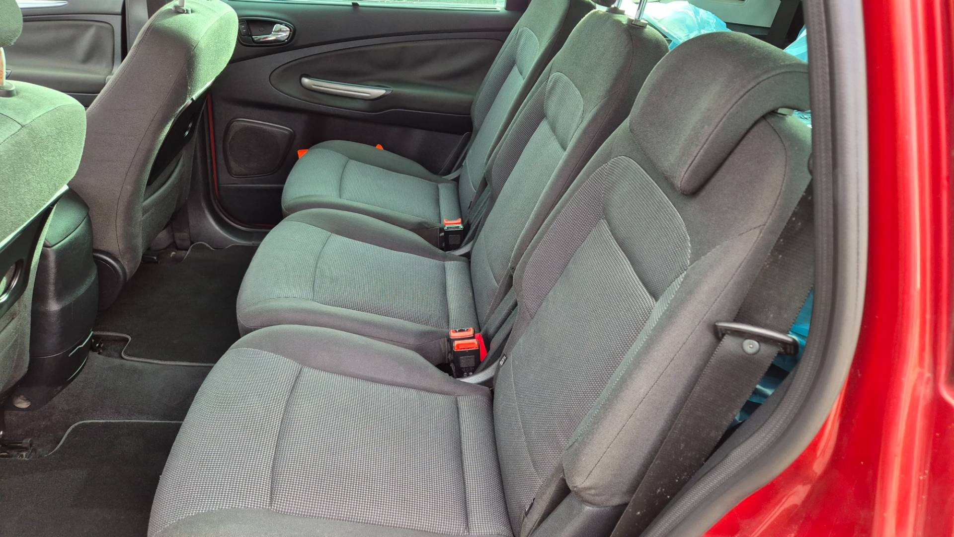 Ford S-Max 2.0 TDCi Titanium 7m – Obrázok 11