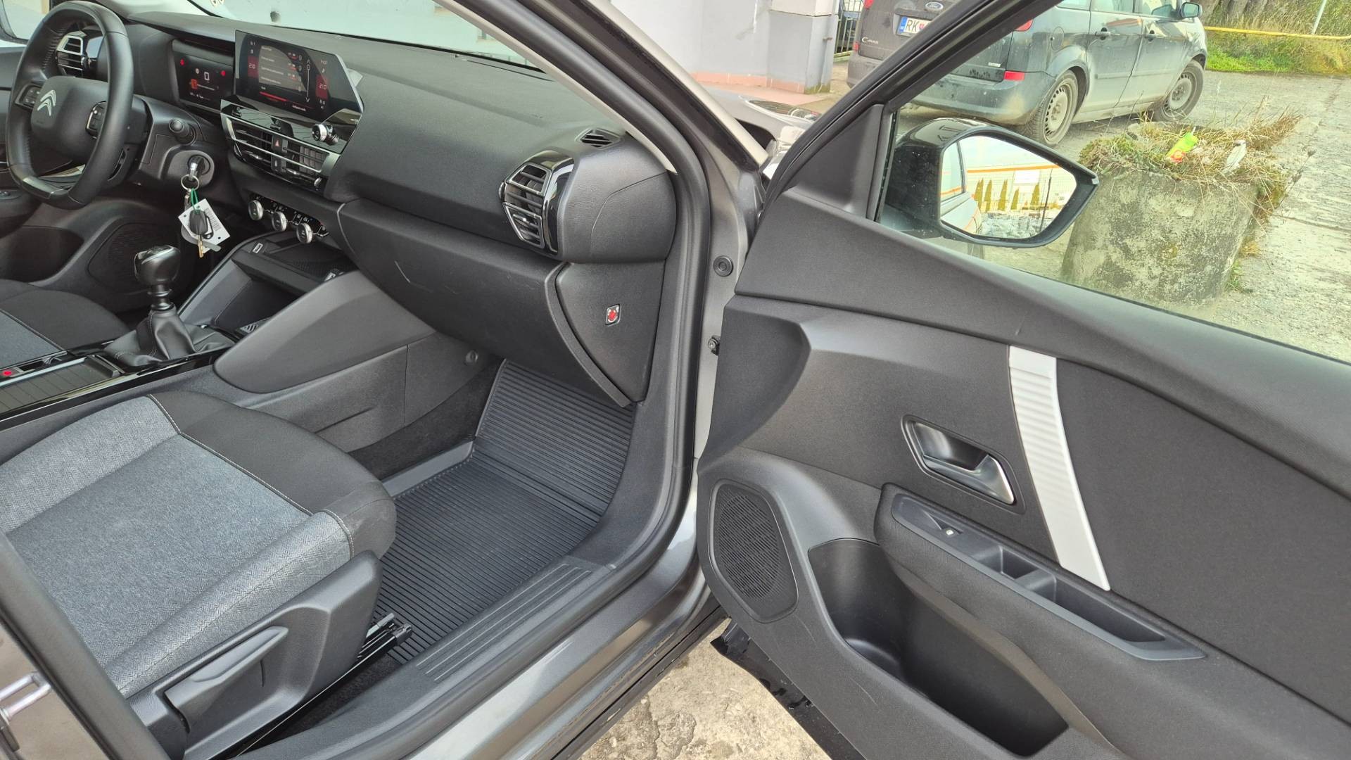 Citroën C4 PureTech 100 S&S Feel – Obrázok 25