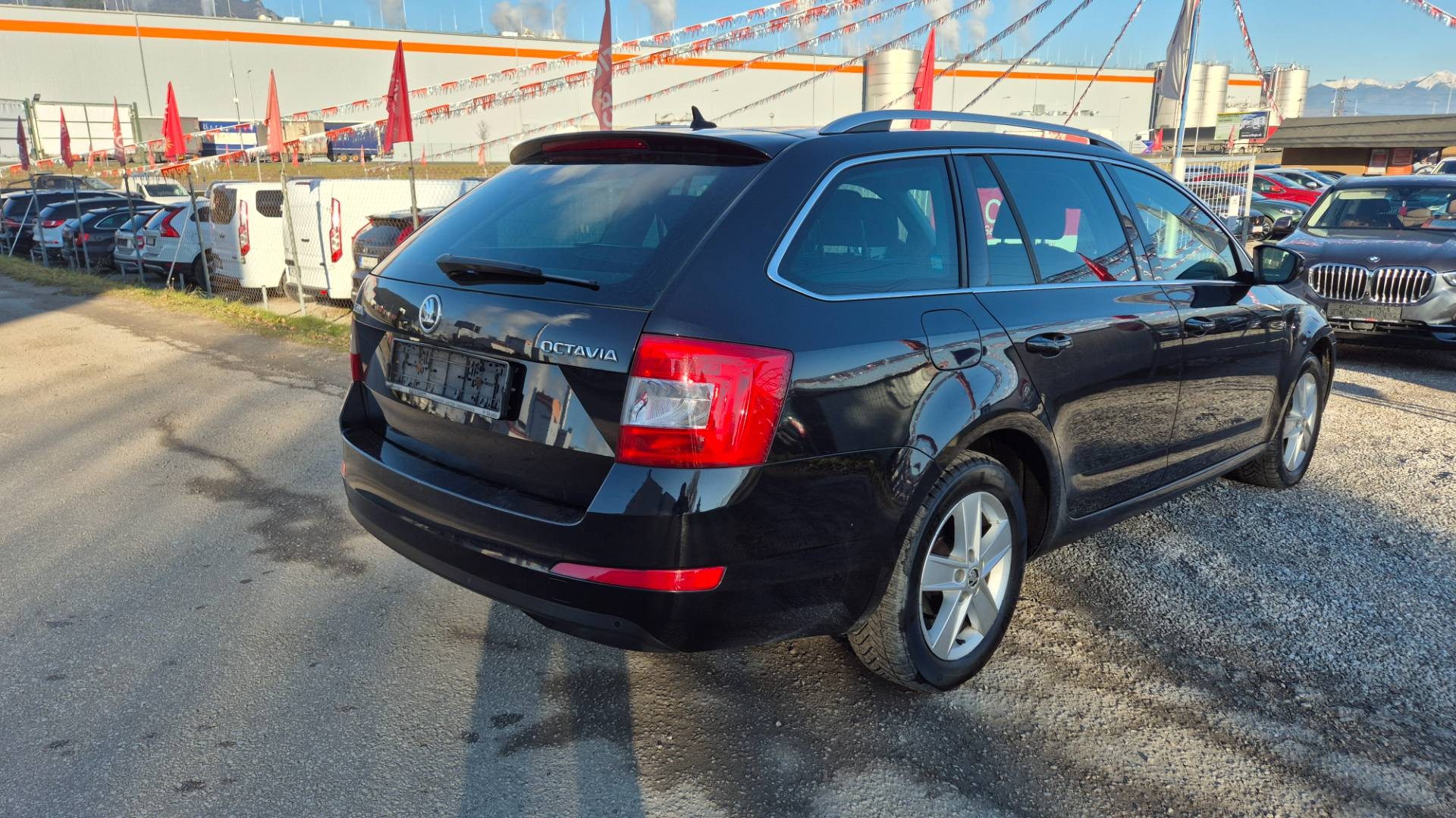 Škoda Octavia Combi 2.0 TDI Elegance/Style DSG – Obrázok 37