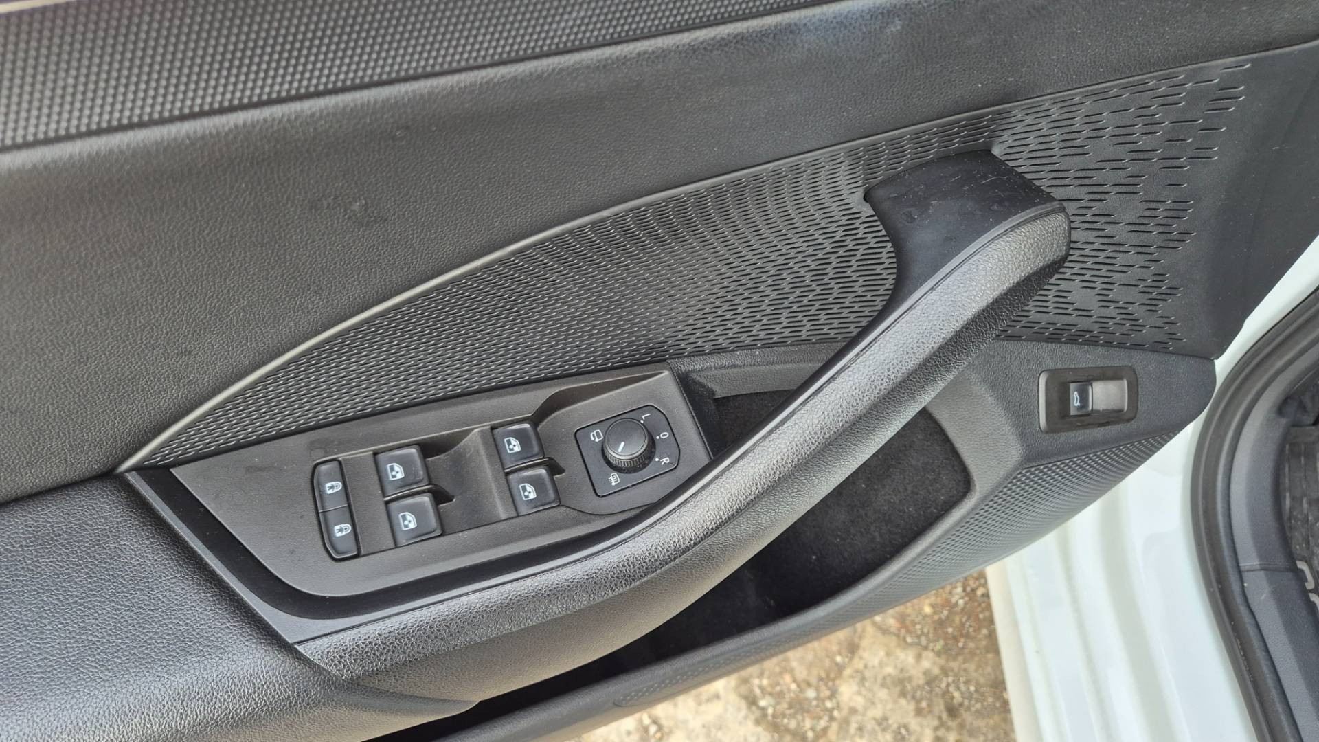 Škoda Octavia Combi 2.0 TDI SCR Style DSG – Obrázok 26