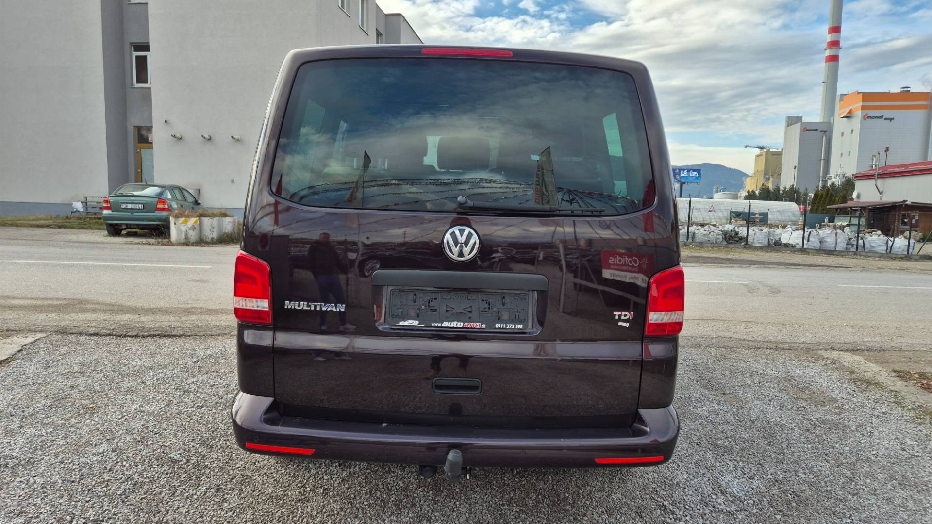 Volkswagen Multivan 2.0 TDI 140k Startline DSG – Obrázok 5