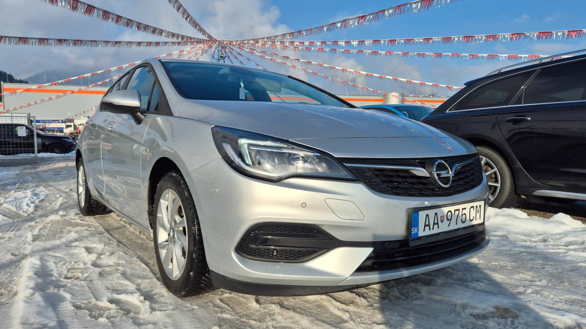 Opel Astra 1.2 Turbo Smile Edition – Obrázok 4