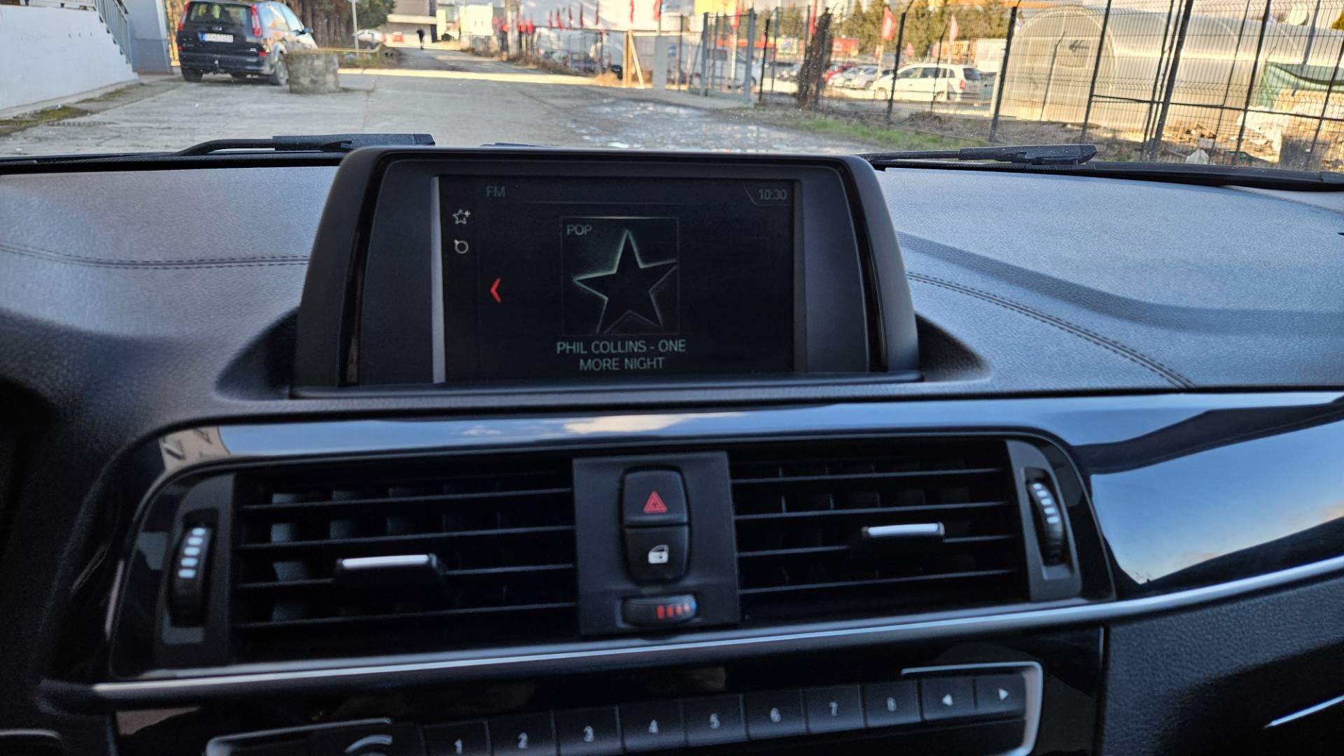 BMW Rad 1 118i Urban Line A/T – Obrázok 23