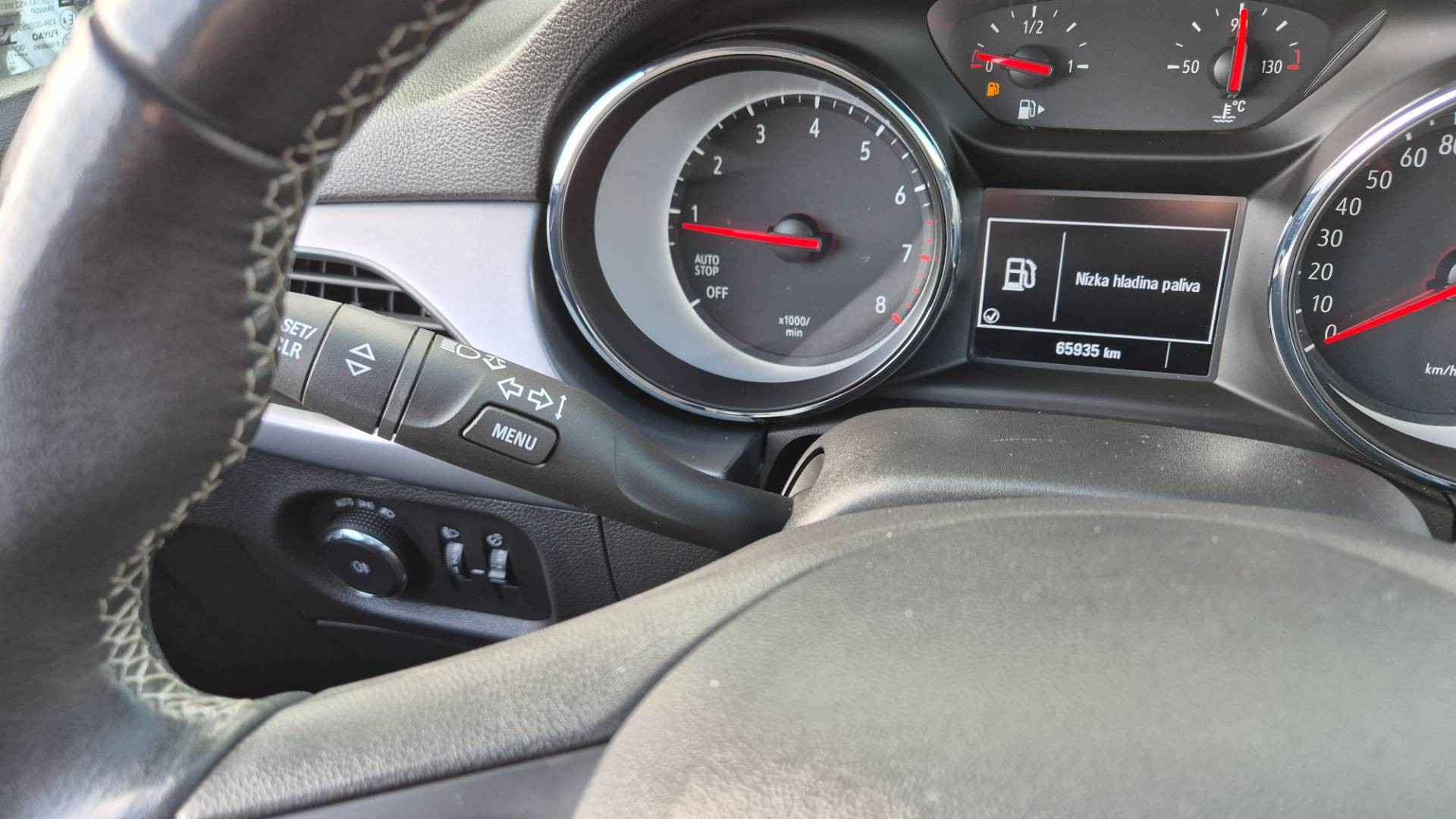 Opel Astra 1.2 Turbo Smile Edition – Obrázok 29