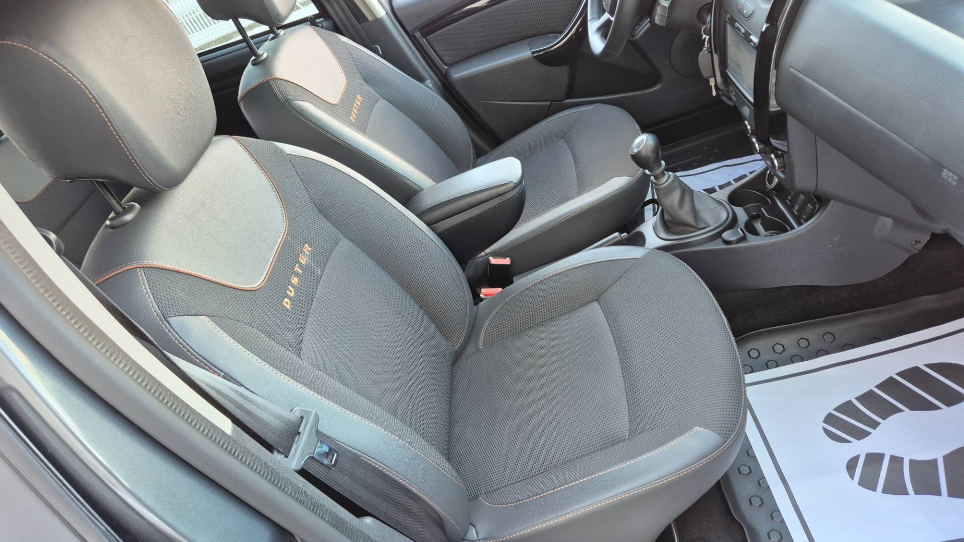 Dacia Duster 1.5 dCi 4x4 Outdoor – Obrázok 38