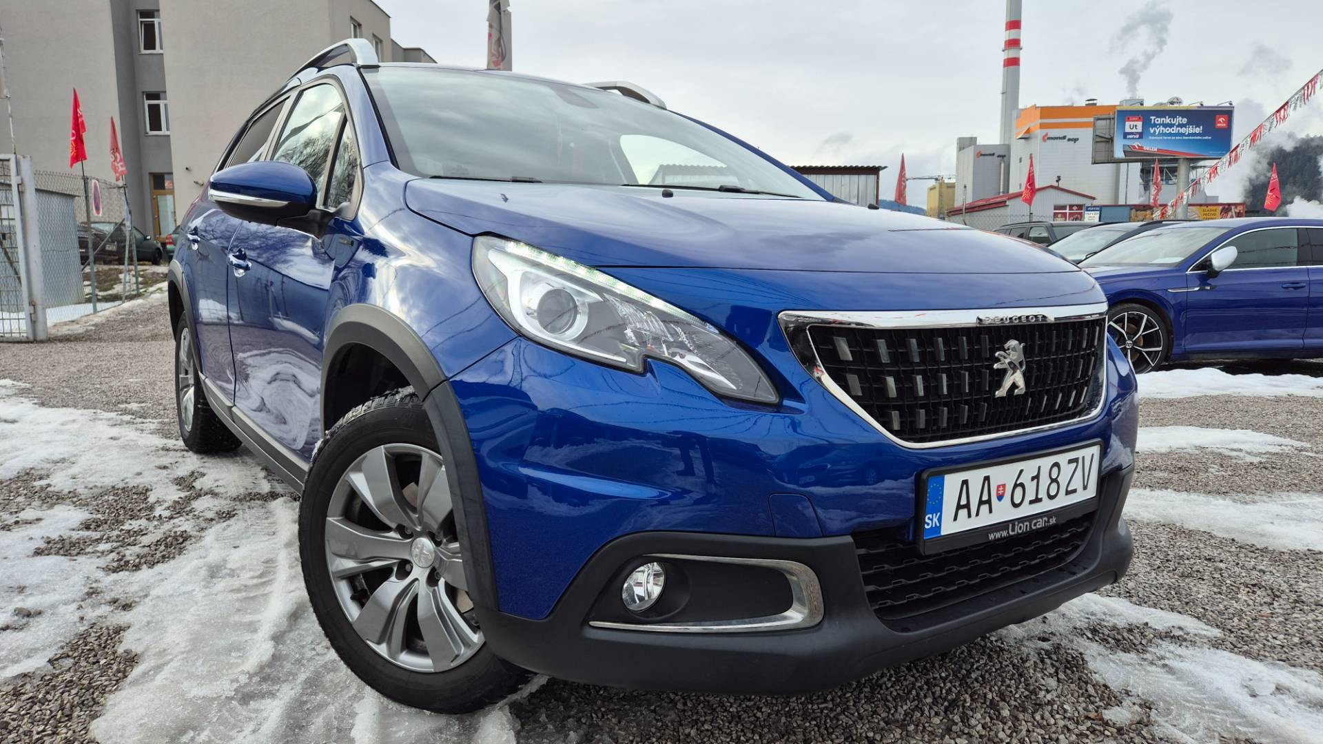 Peugeot 2008 1.2 PureTech 110 E6d-ISC Signature – Obrázok 3