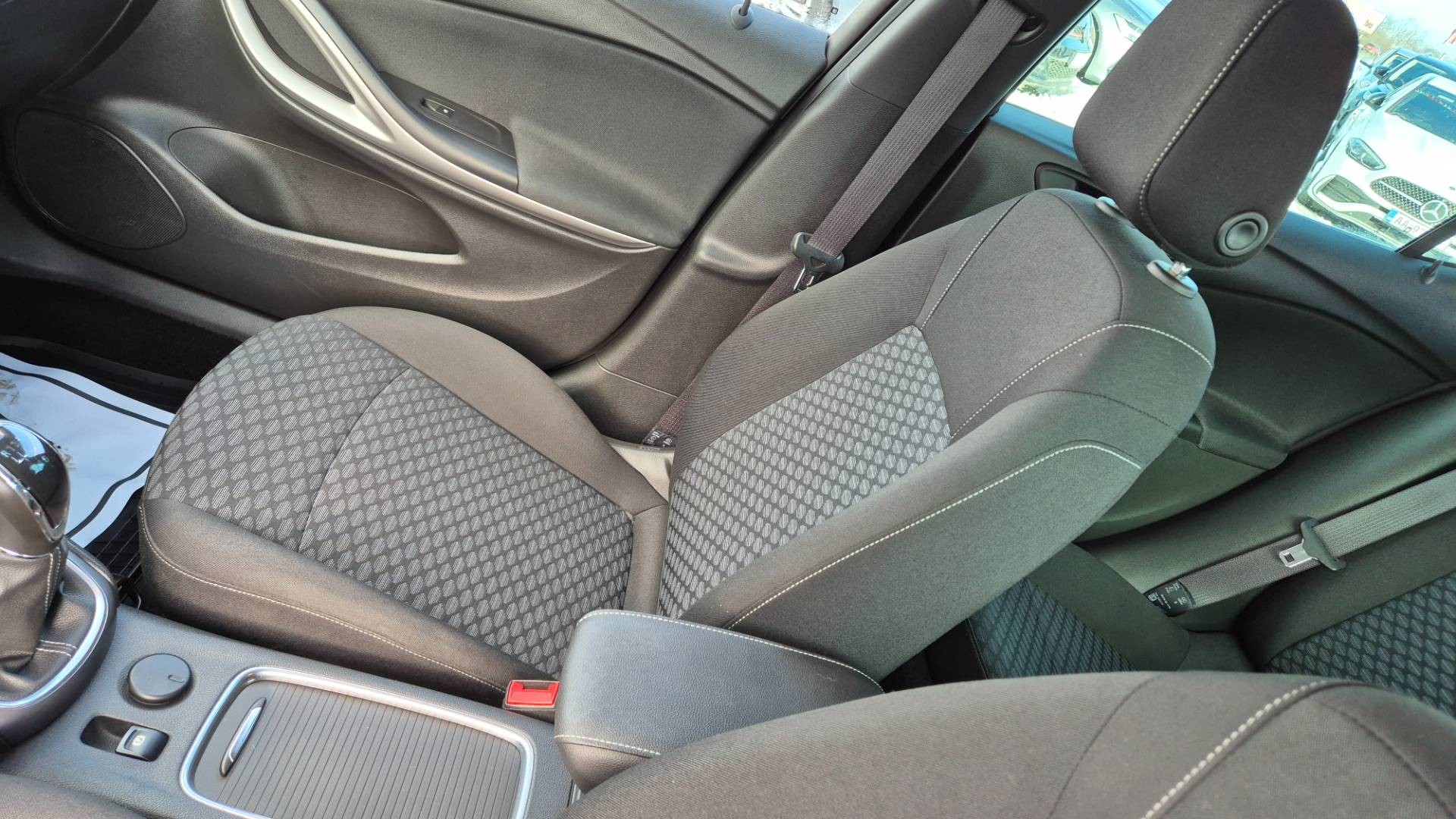 Opel Astra 1.2 Turbo Smile Edition – Obrázok 18