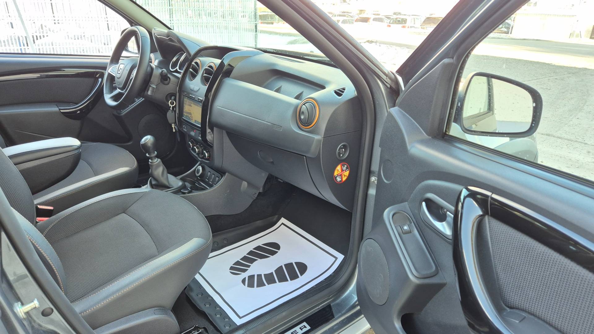 Dacia Duster 1.5 dCi 4x4 Outdoor – Obrázok 37