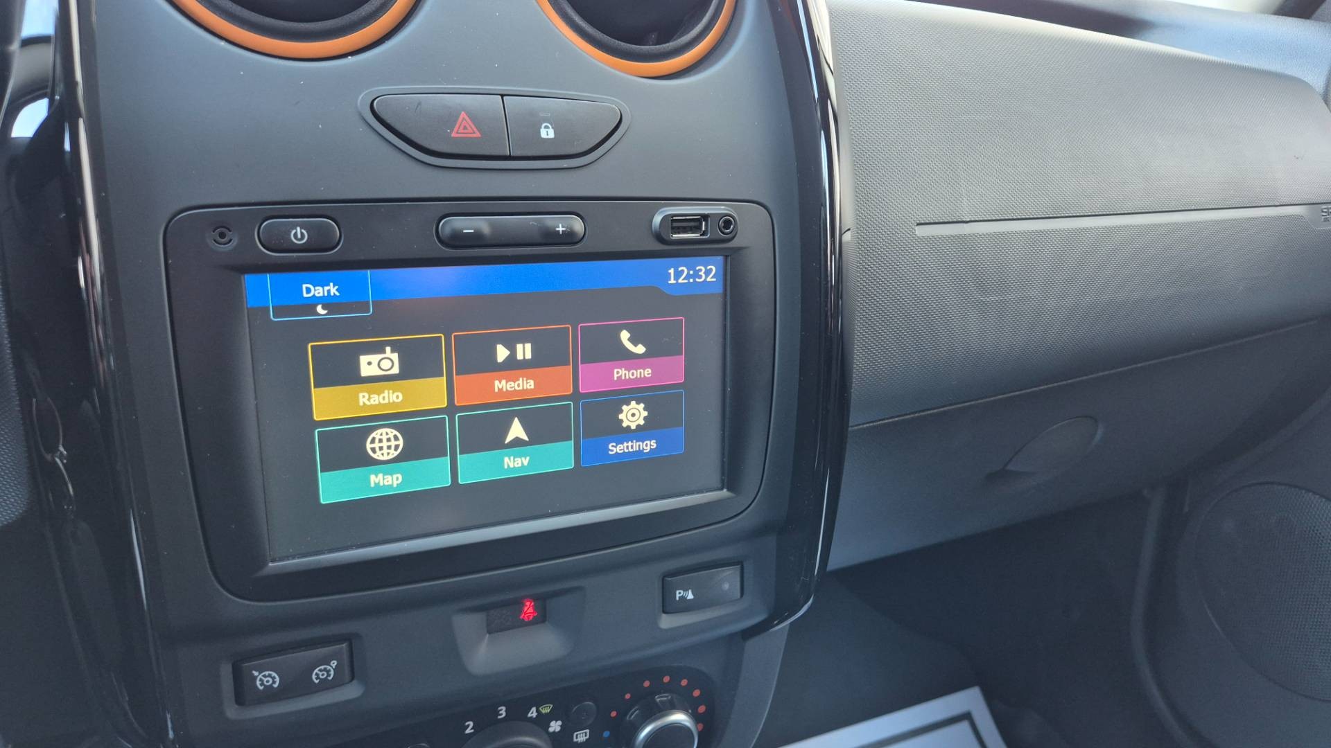 Dacia Duster 1.5 dCi 4x4 Outdoor – Obrázok 49