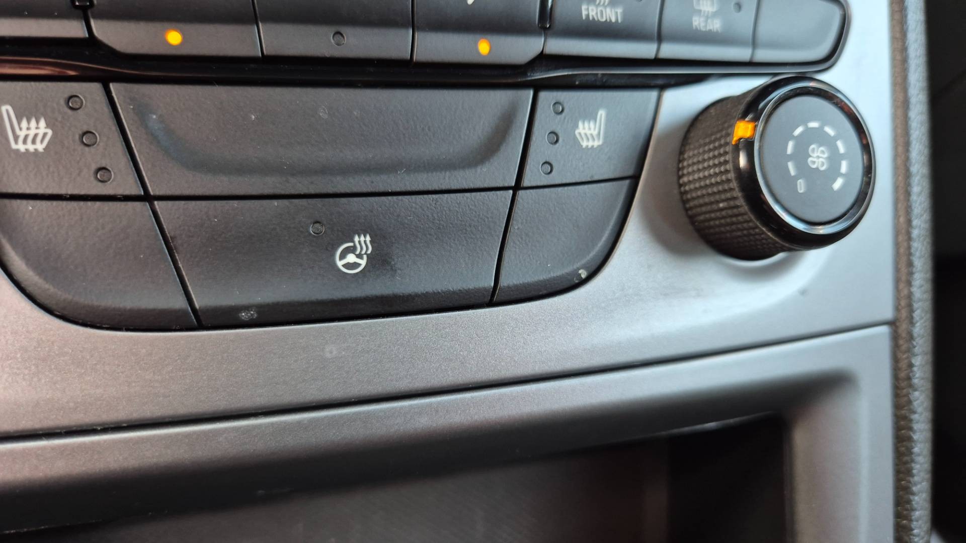 Opel Astra 1.2 Turbo Smile Edition – Obrázok 35