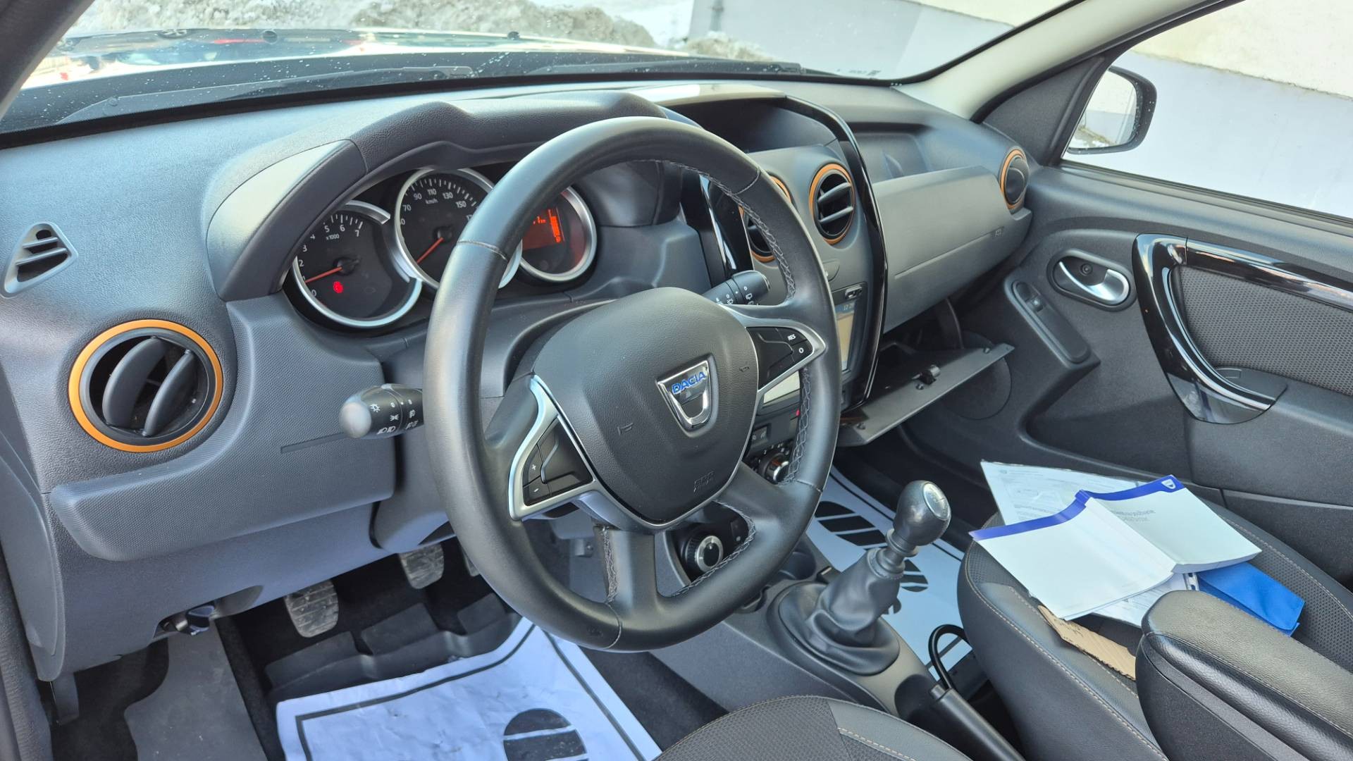 Dacia Duster 1.5 dCi 4x4 Outdoor – Obrázok 33