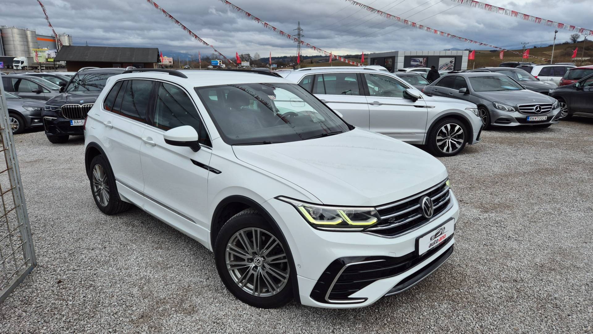 Volkswagen Tiguan 2.0 TDI EVO R-Line 4Motion DSG – Obrázok 5