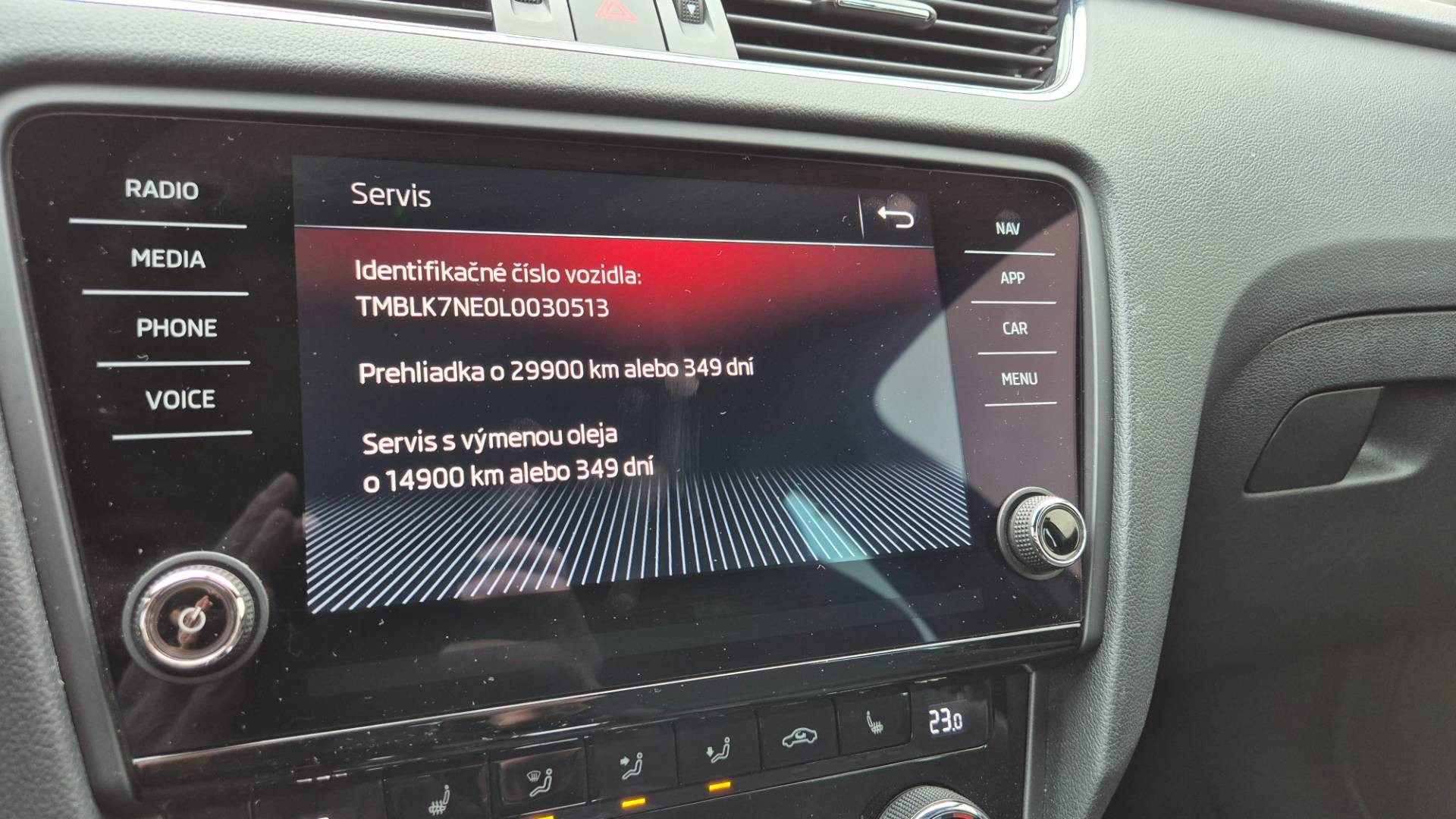 Škoda Octavia Combi 2.0 TDI RS DSG 4x4 – Obrázok 44