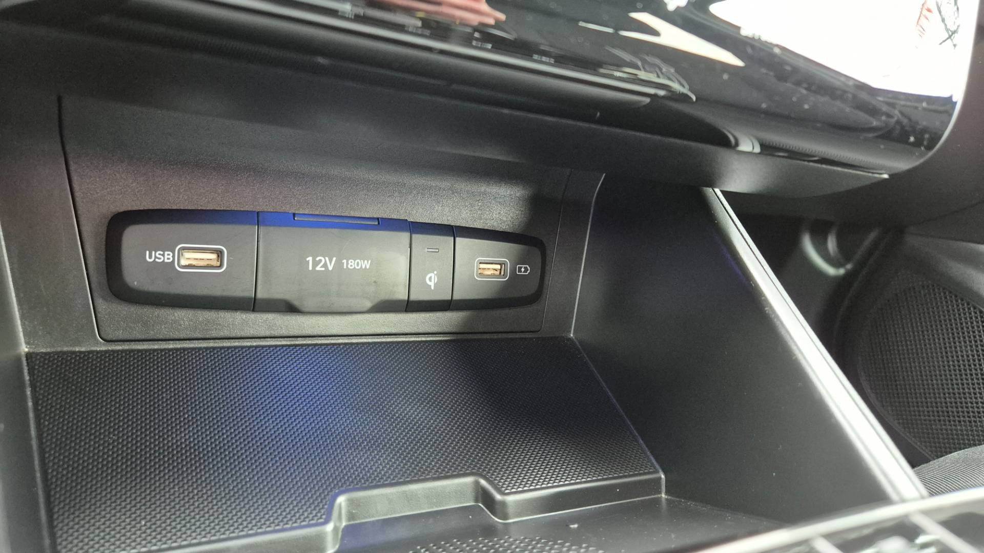 Hyundai Tucson 1.6 T-GDi Mild Hybrid Style A/T – Obrázok 44