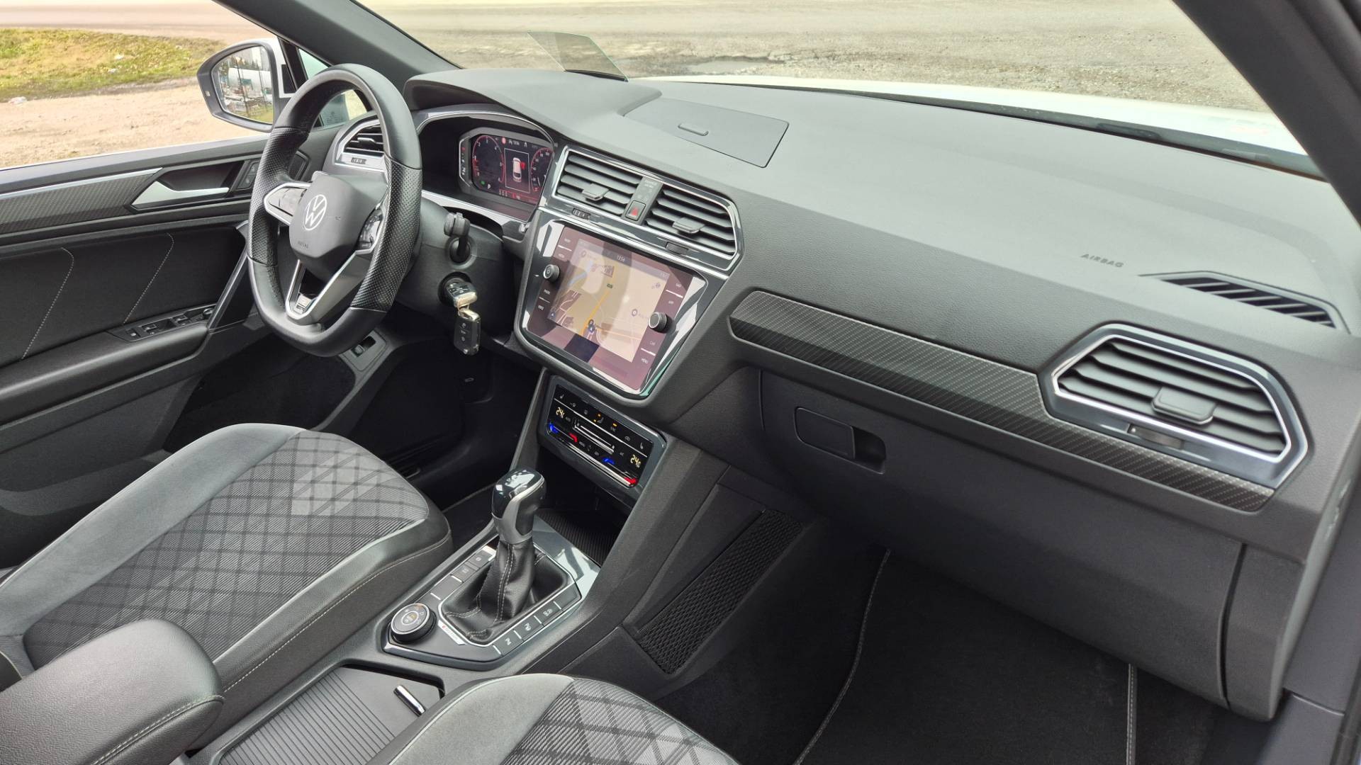 Volkswagen Tiguan 2.0 TDI EVO R-Line 4Motion DSG – Obrázok 32