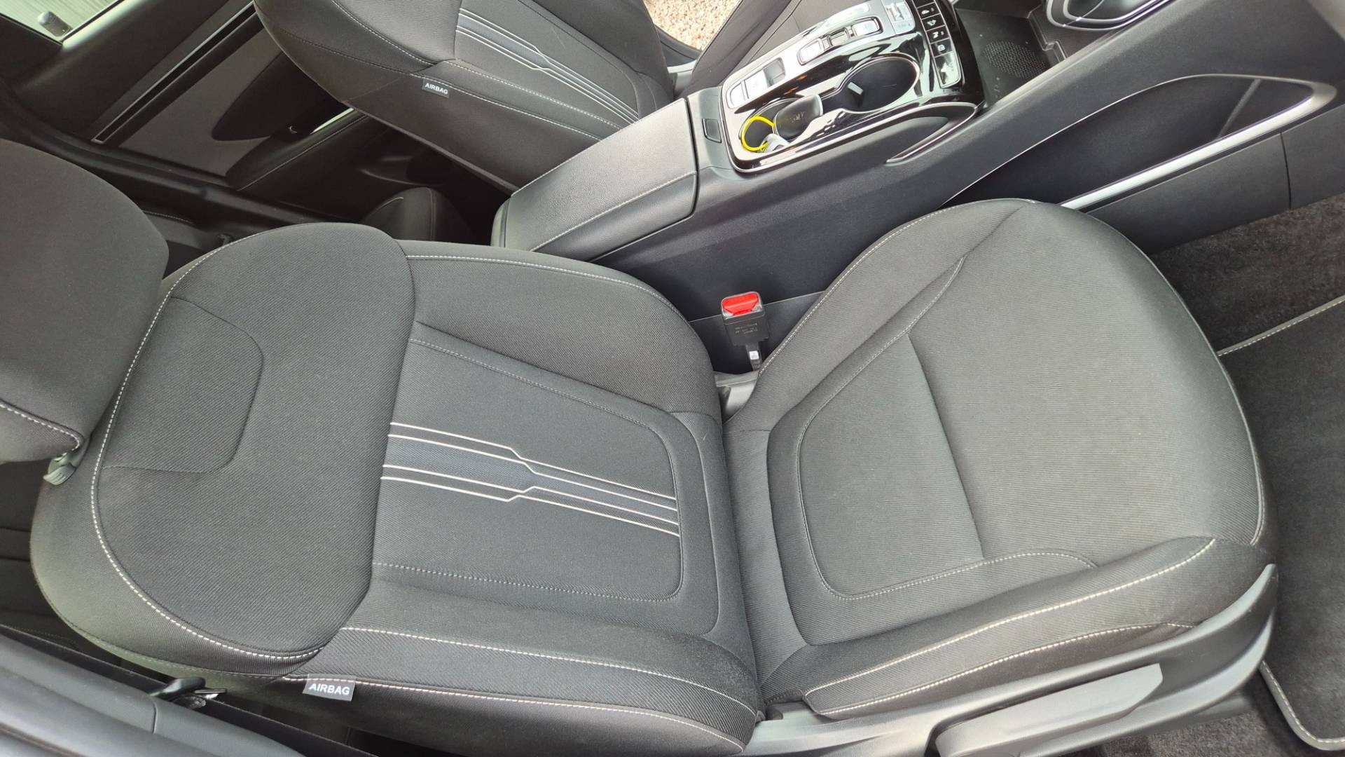 Hyundai Tucson 1.6 T-GDi Mild Hybrid Style A/T – Obrázok 40