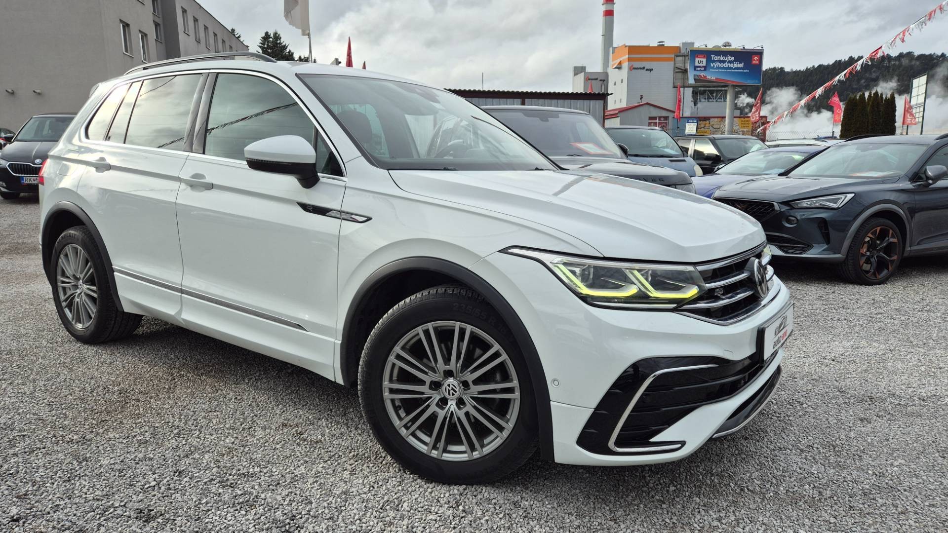 Volkswagen Tiguan 2.0 TDI EVO R-Line 4Motion DSG – Obrázok 17