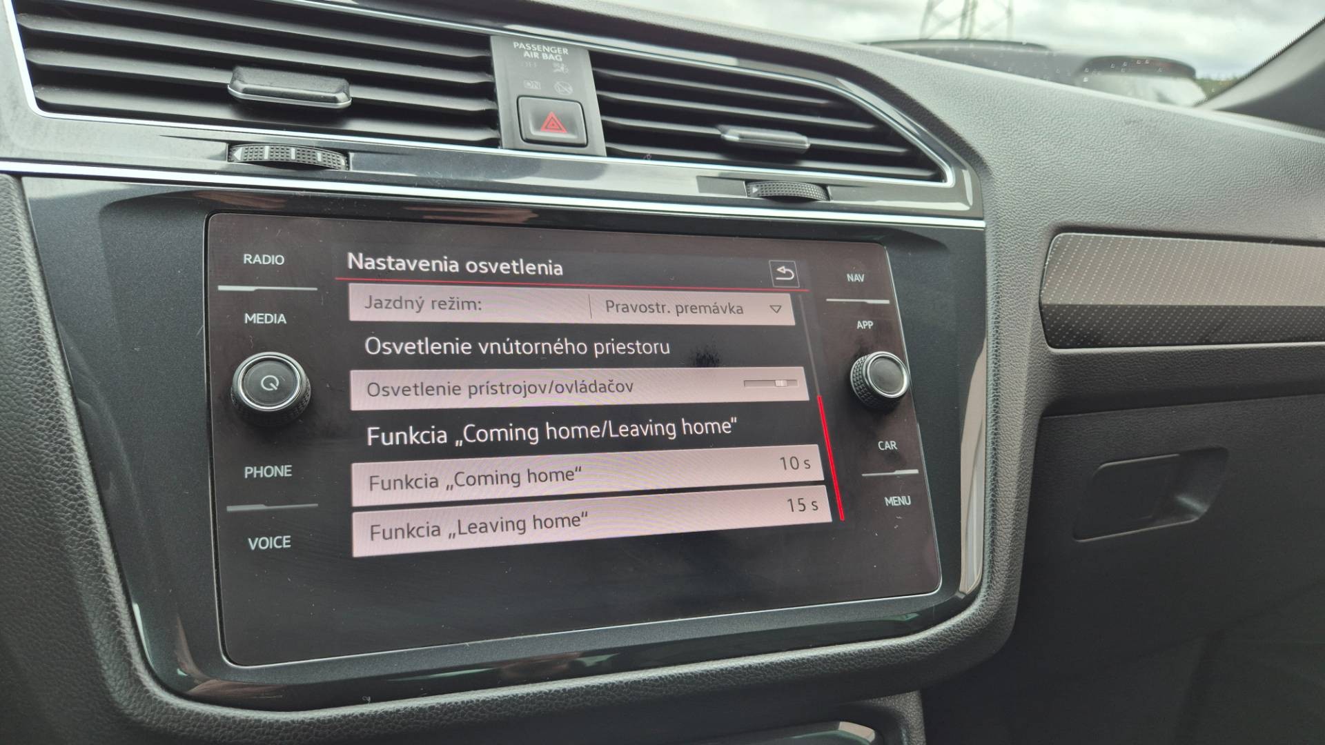 Volkswagen Tiguan 2.0 TDI EVO R-Line 4Motion DSG – Obrázok 49