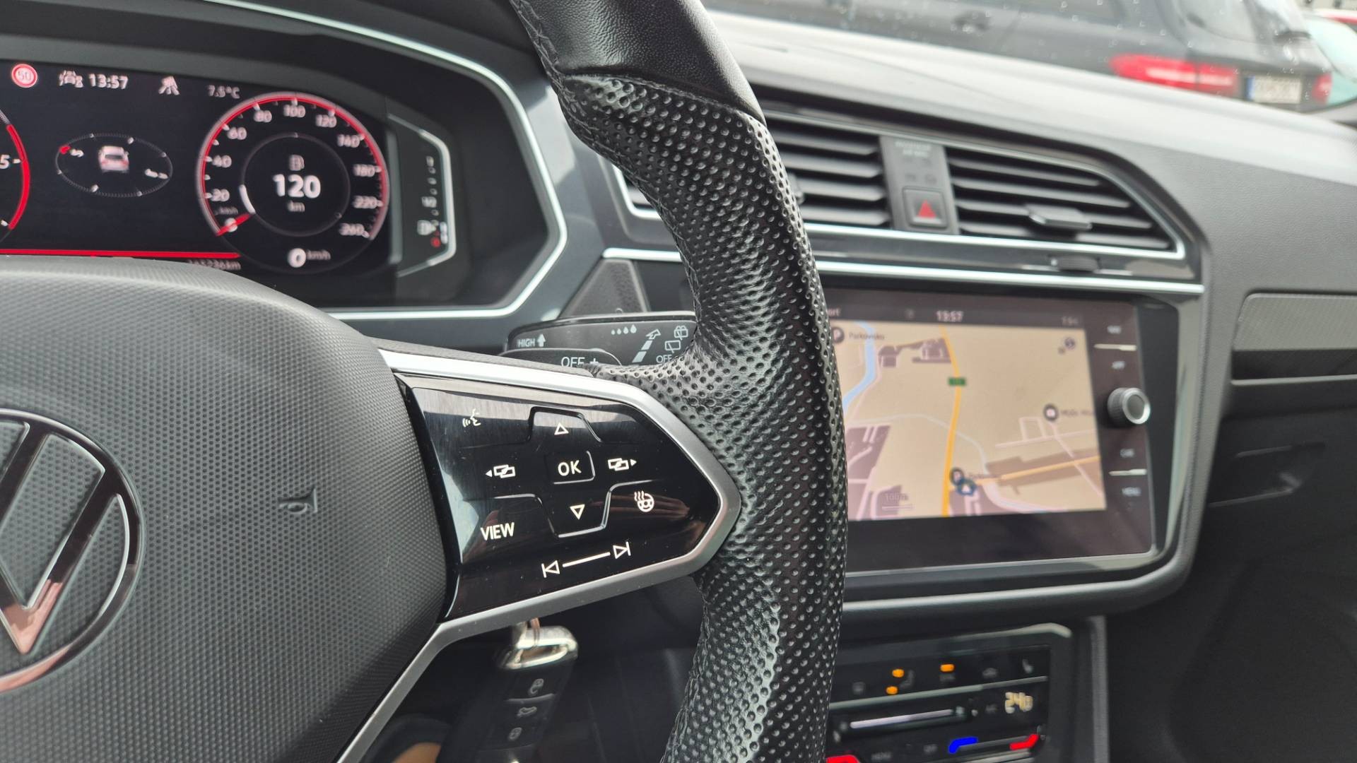 Volkswagen Tiguan 2.0 TDI EVO R-Line 4Motion DSG – Obrázok 42