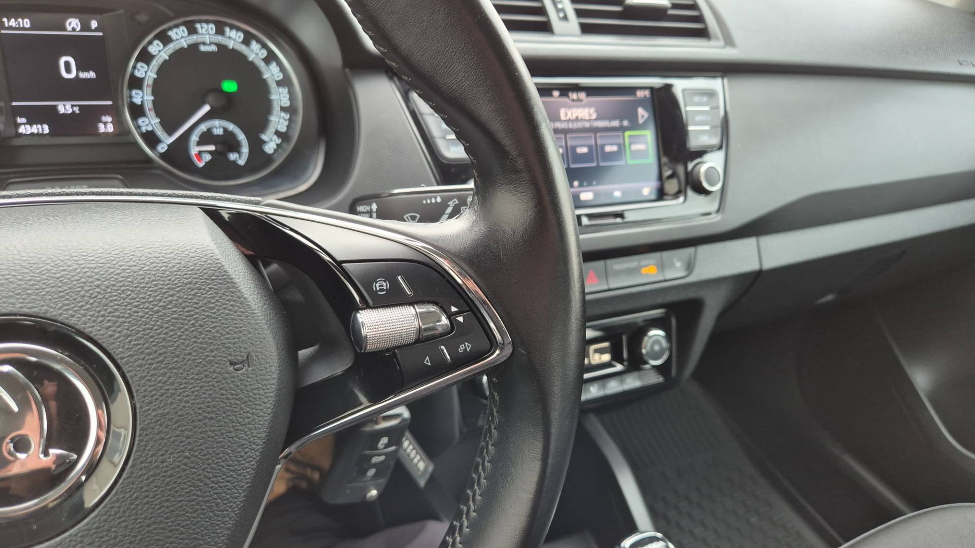 Škoda Fabia 1.0 TSI Style DSG – Obrázok 32