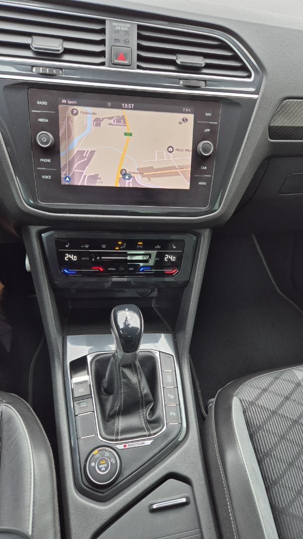 Volkswagen Tiguan 2.0 TDI EVO R-Line 4Motion DSG – Obrázok 38
