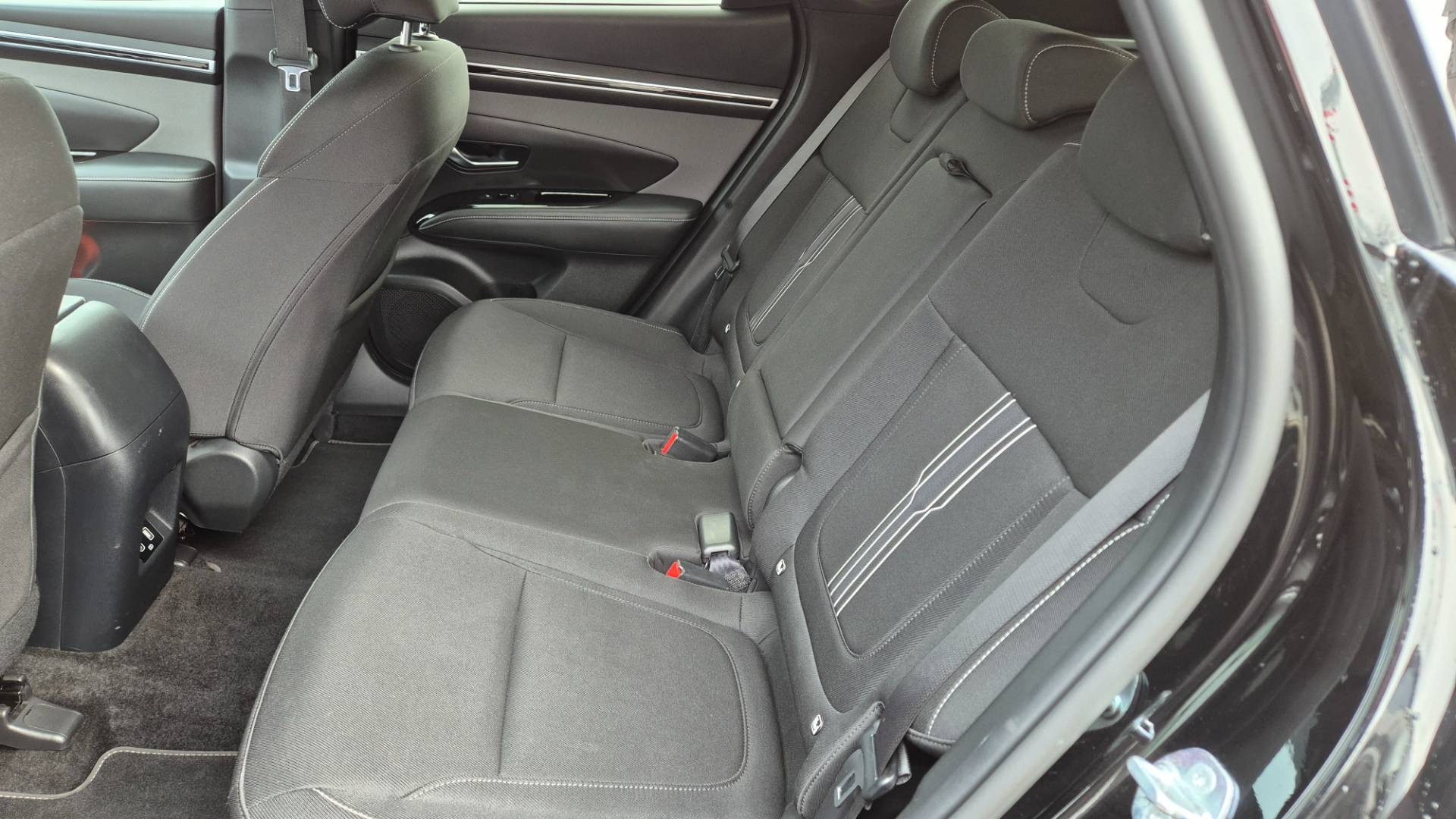 Hyundai Tucson 1.6 T-GDi Mild Hybrid Style A/T – Obrázok 27