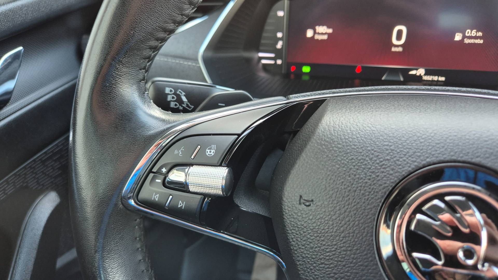 Škoda Octavia Combi 2.0 TDI SCR Style DSG – Obrázok 54