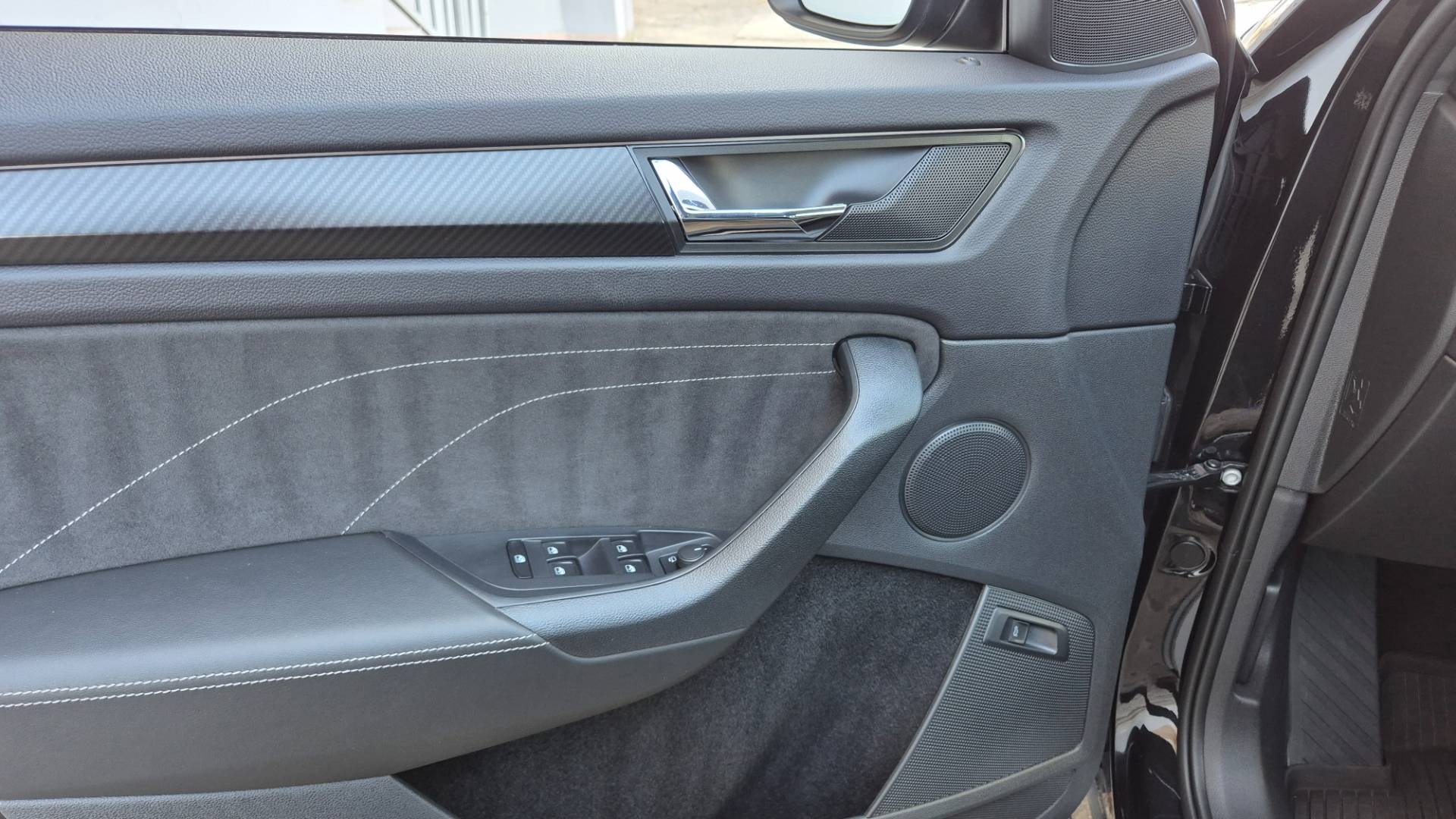 Škoda Kodiaq 2.0 TSI Sportline 4x4 DSG – Obrázok 38