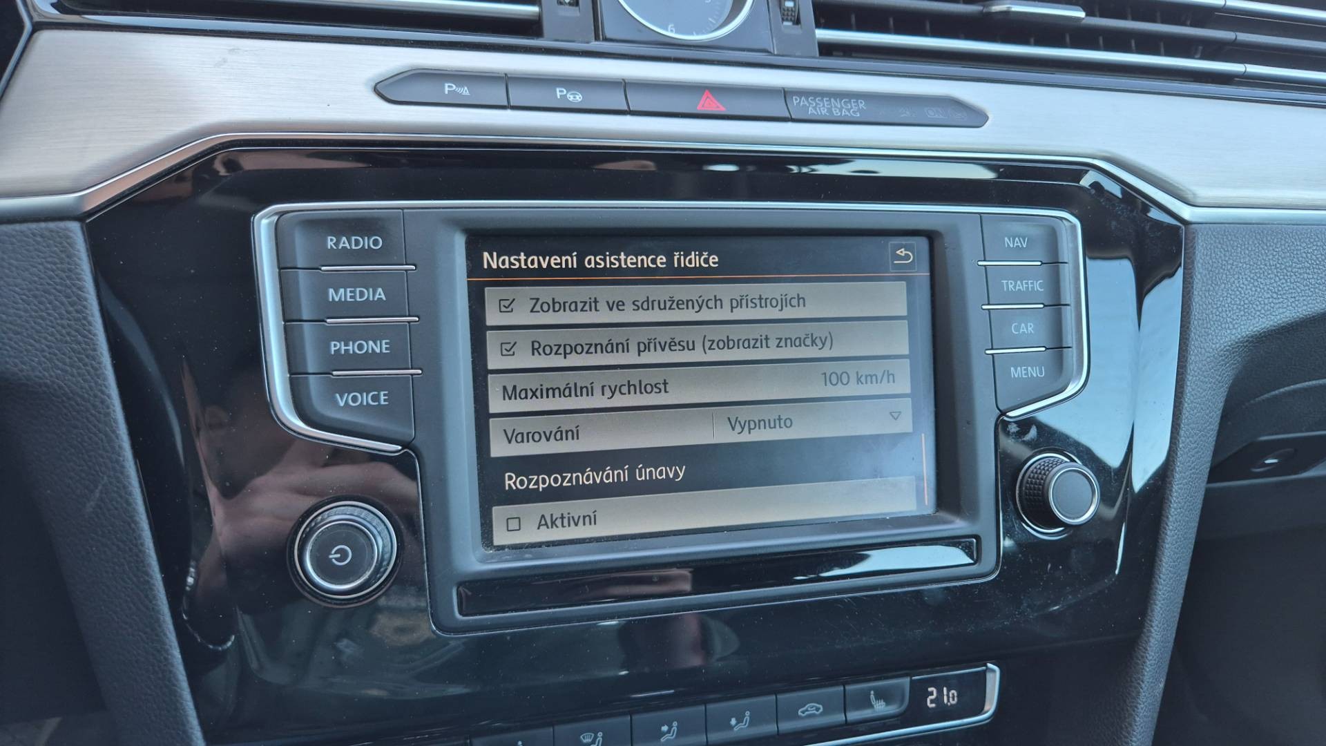 Volkswagen Passat Variant 2.0 TDI BMT Highline DSG – Obrázok 29