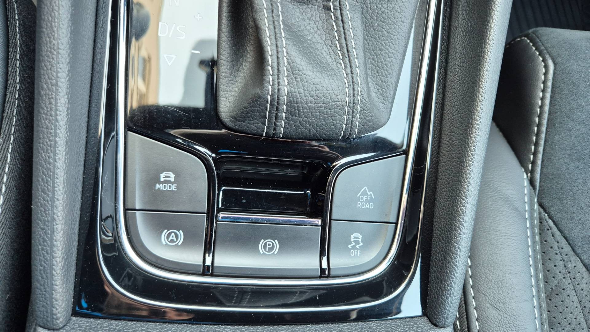 Škoda Kodiaq 2.0 TSI Sportline 4x4 DSG – Obrázok 50