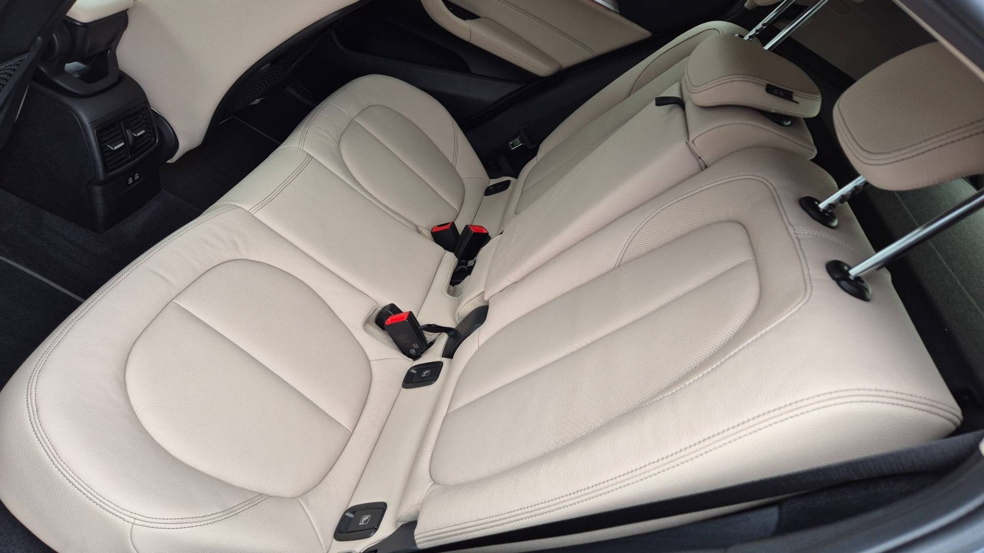 BMW X2 xDrive20d A/T – Obrázok 22