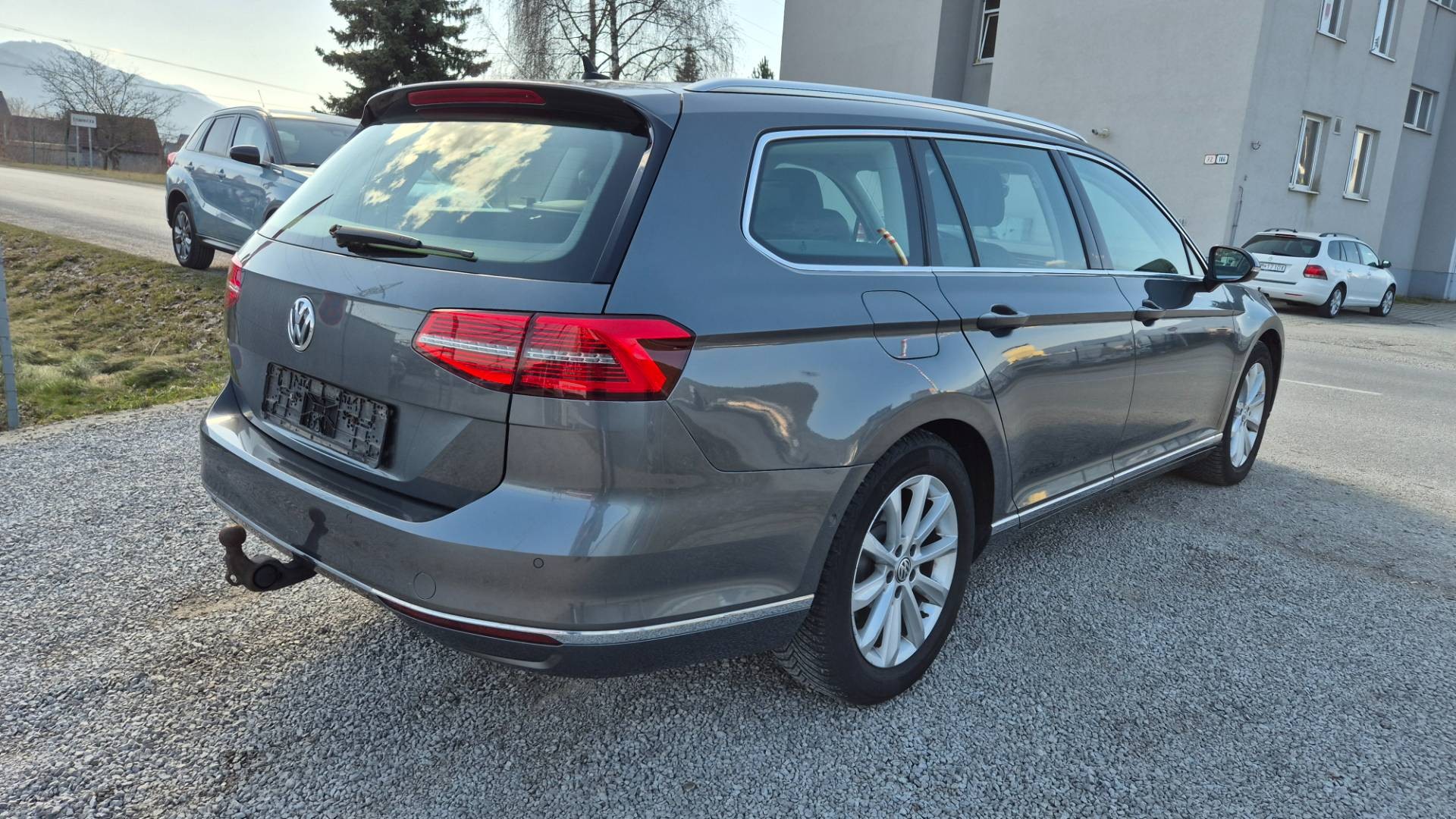 Volkswagen Passat Variant 2.0 TDI BMT Highline DSG – Obrázok 11