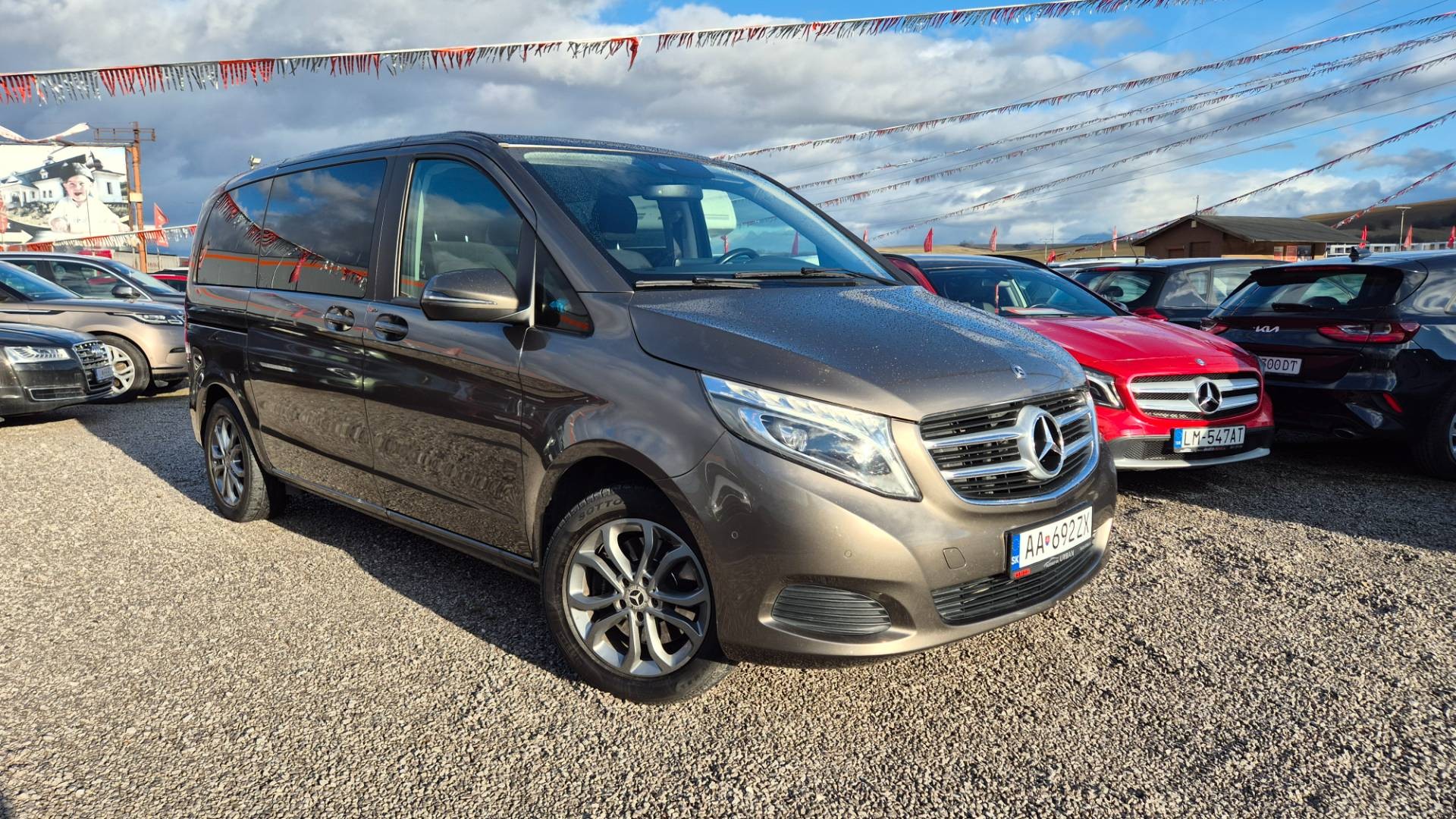 Mercedes-Benz V trieda V250 d kompakt 4MATIC A/T – Obrázok 9